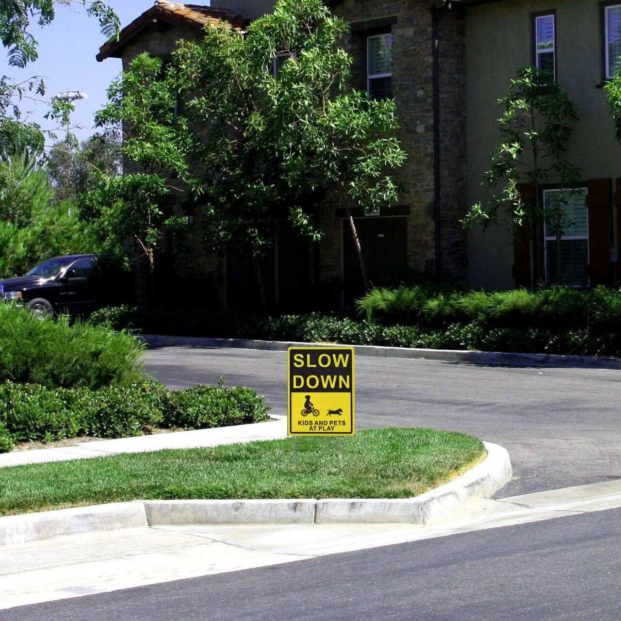 Kichwit 2 Pack Double Sided Slow down Kids and Pets at Play Yard Signs with Metal Stakes, Sign Measures 11.8 X 15.7 Inches image number 1