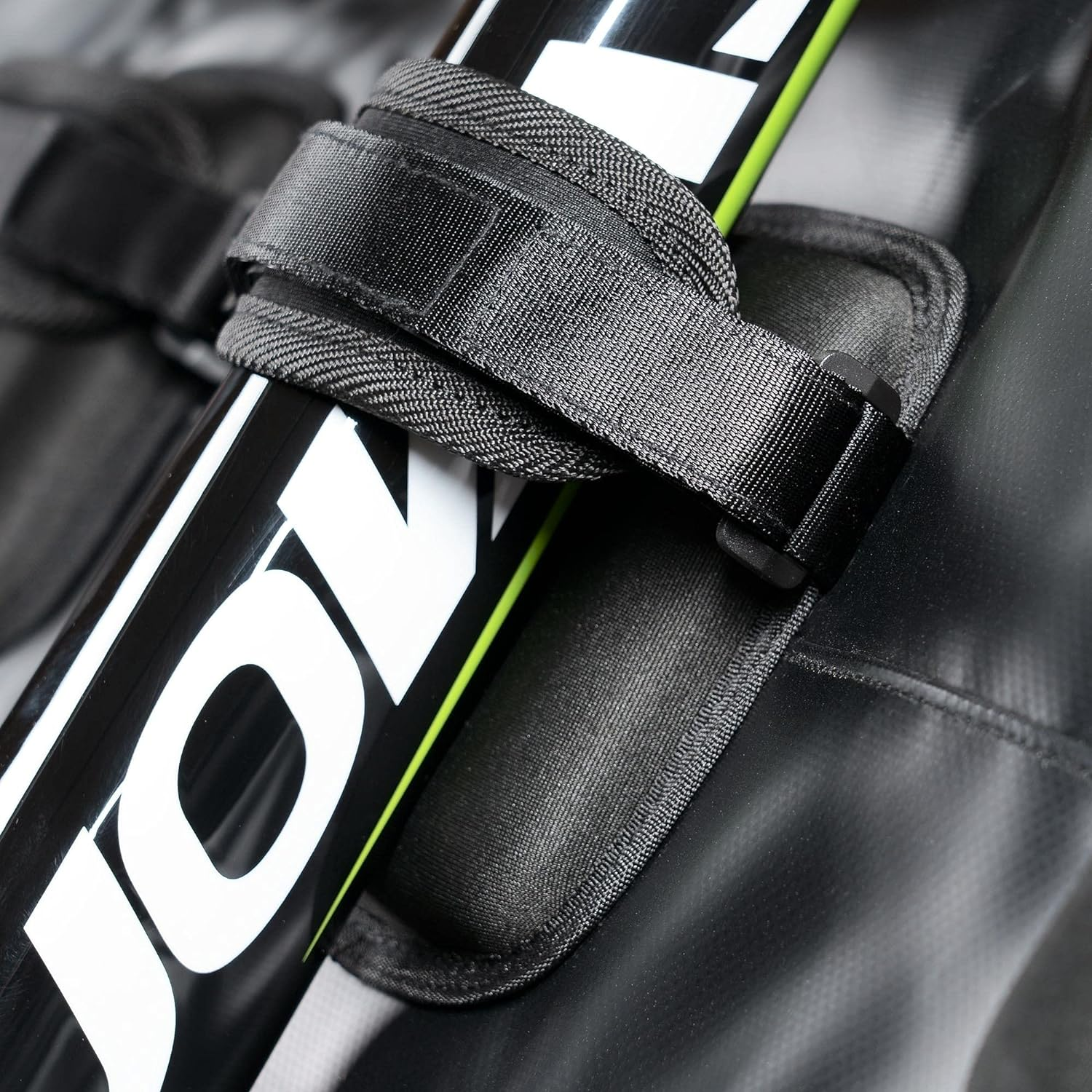 Cyclingdeal Tailgate Bike Pads for 2 Bikes 24.5&rdquo; Wide - Bicycle Rack Cover for Pickup Truck Car Carrier for MTB Mountain Road Bike Extended Straps Fit Oversized Bike Frame Tubes image number 5