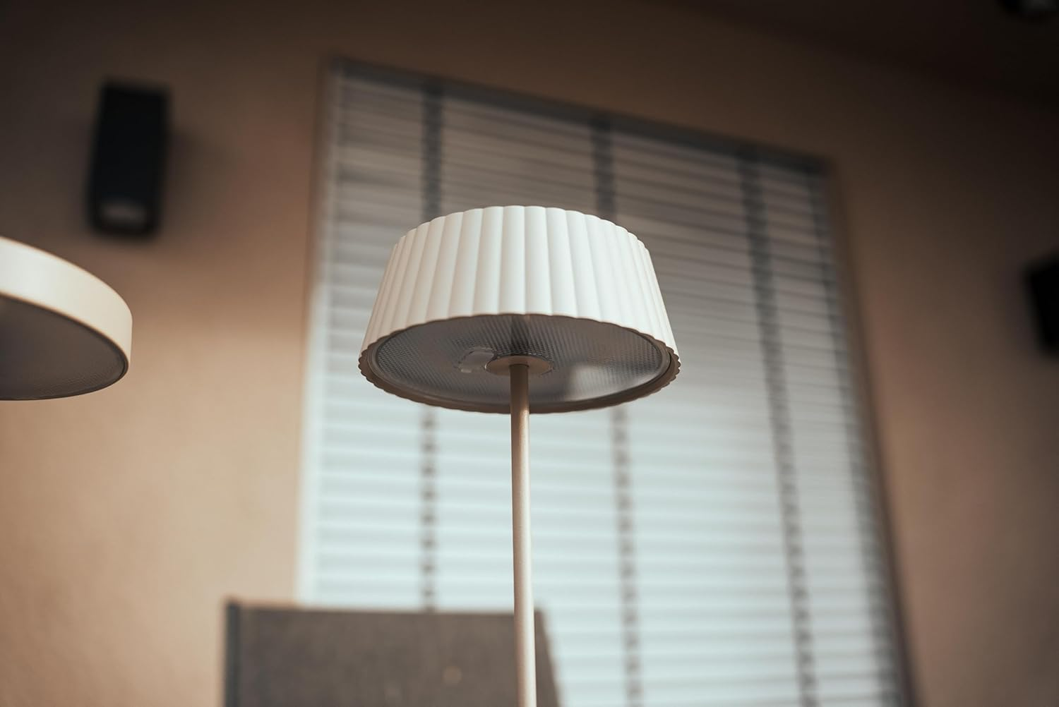 Bold Solar Table Lamp IP44, 2 W/180 Lm 2700 K Rust Red - Solar Lights for Outdoor Use, LED Lamp, Table Lamp Wireless, Warm White CRI 95, LED Touch Switch & Dimmer, Solar & USB-C Charging, 6 Hours Use image number 1