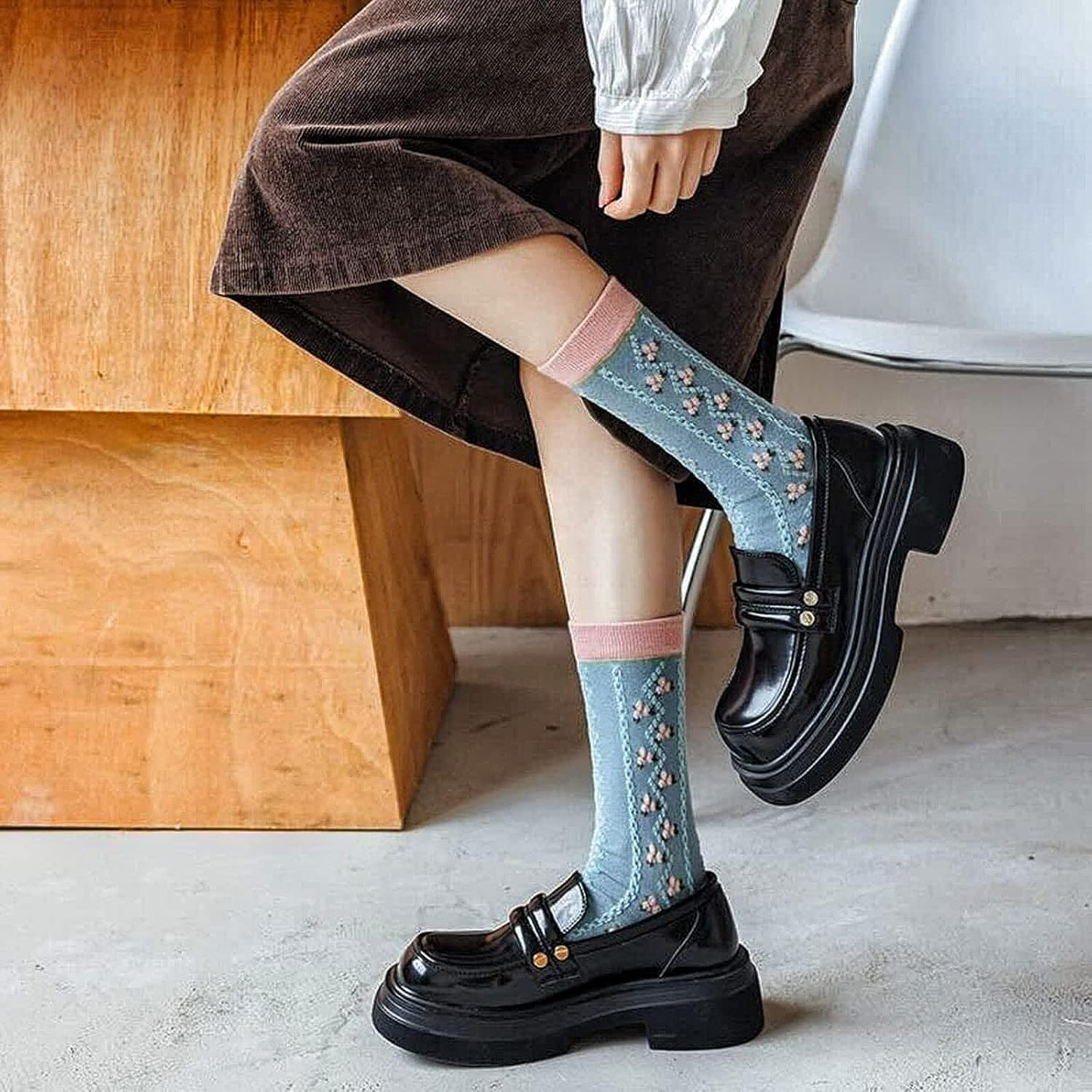 Casual Vintage Floral Cotton Socks for Women 4 Pairs Cute Ruffle Slouch Socks 5-9 for Teen Grils above Ankle Athletic Socks