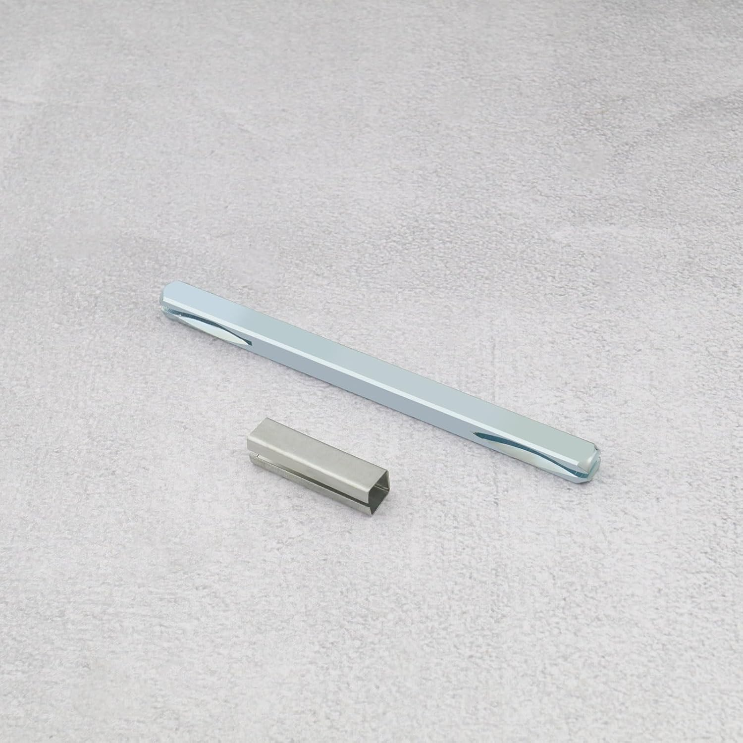 LT Easiyl 2PCS 6.9Mmx110Mm Door Handle Spindle Rod Door Lock Handle Lock Cylinder Solid Steel Fixing Pin Square Spindle Bar for Door Handles Knobs image number 4