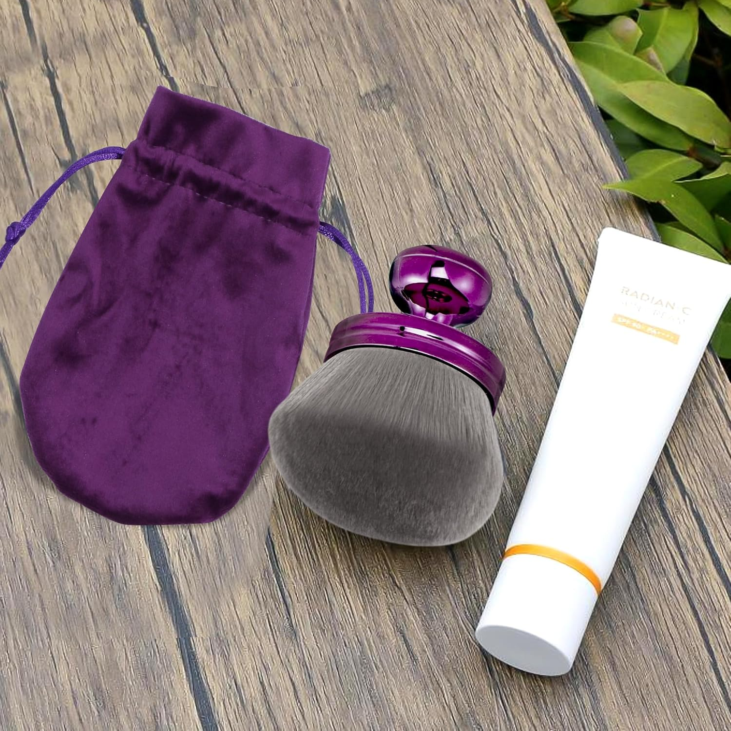 YINXUAN Self Tanner Brush Extra Large Body,Makeup Brush for Self Tanner Face Leg,Self Tan Back Applicator, 3.2In Sphere Kabuki Brush for Bronzers Blend Self Tanning with Drawstring Bag Purple Vegan