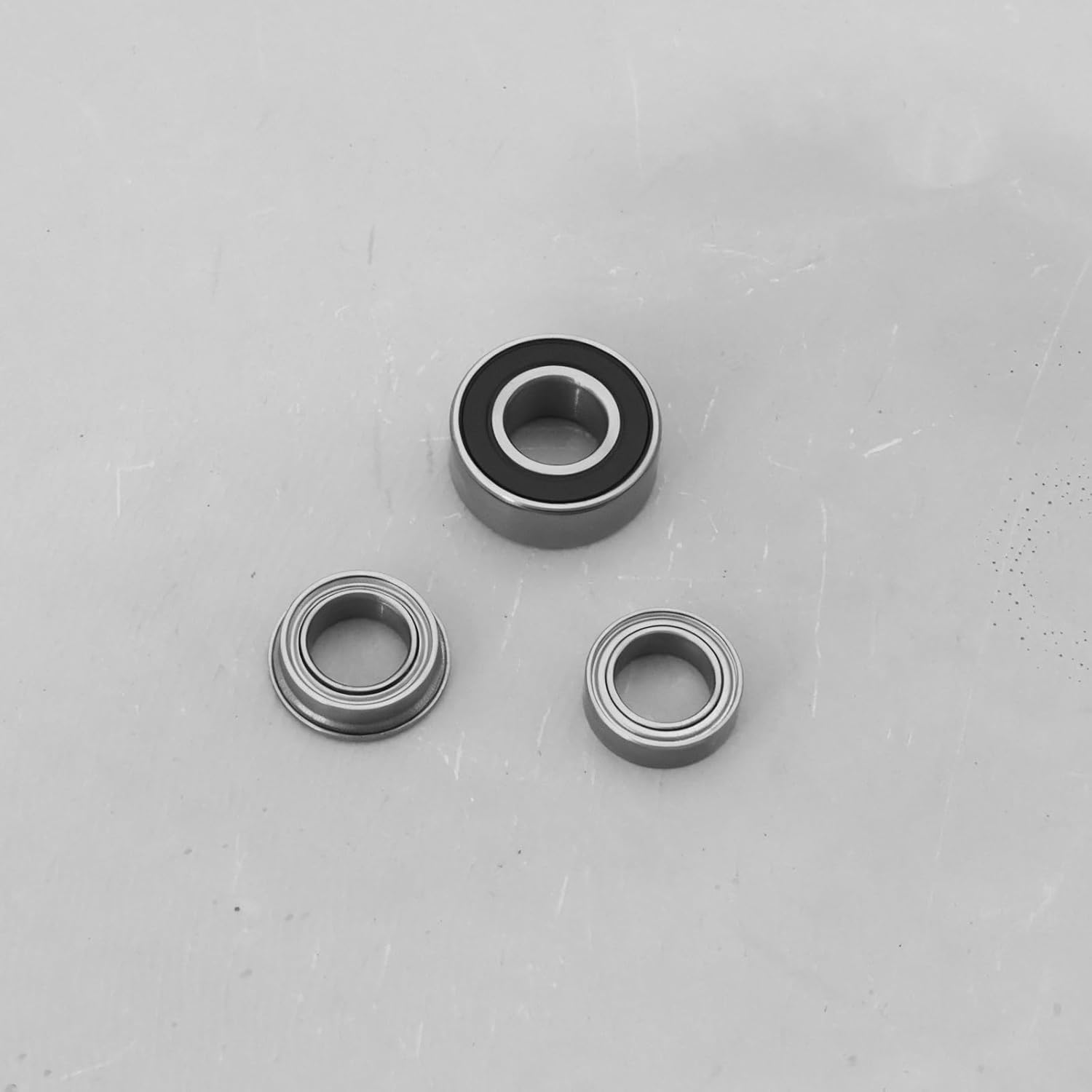 Emsea 24Pcs RC Car Ball Race Bearing Upgrade Bearing Set Replacement Part 5X11X4Mm 2RS 5X8X2.5Mm ZZ 5X8X2.5Mm Flanged Compatible with T-Amiya MF-01X