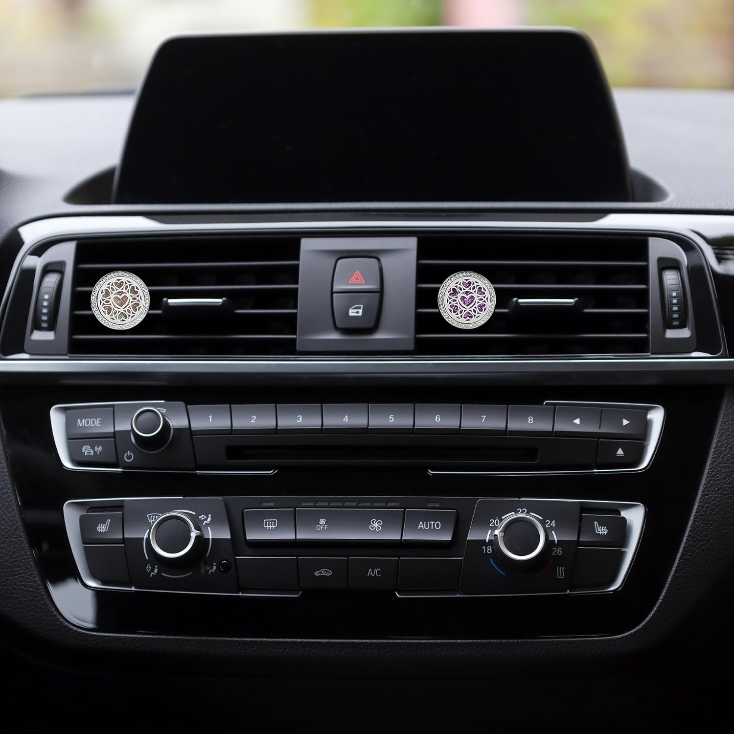 Essential Oil Car Diffuser Vent Clips, Sparkling Essential Oil Car Diffuser, with 20 Refill Pads, for Long Lasting Automotive Odor Eliminator Decoration Accessories for Women Girls (2 Pcs) image number 3