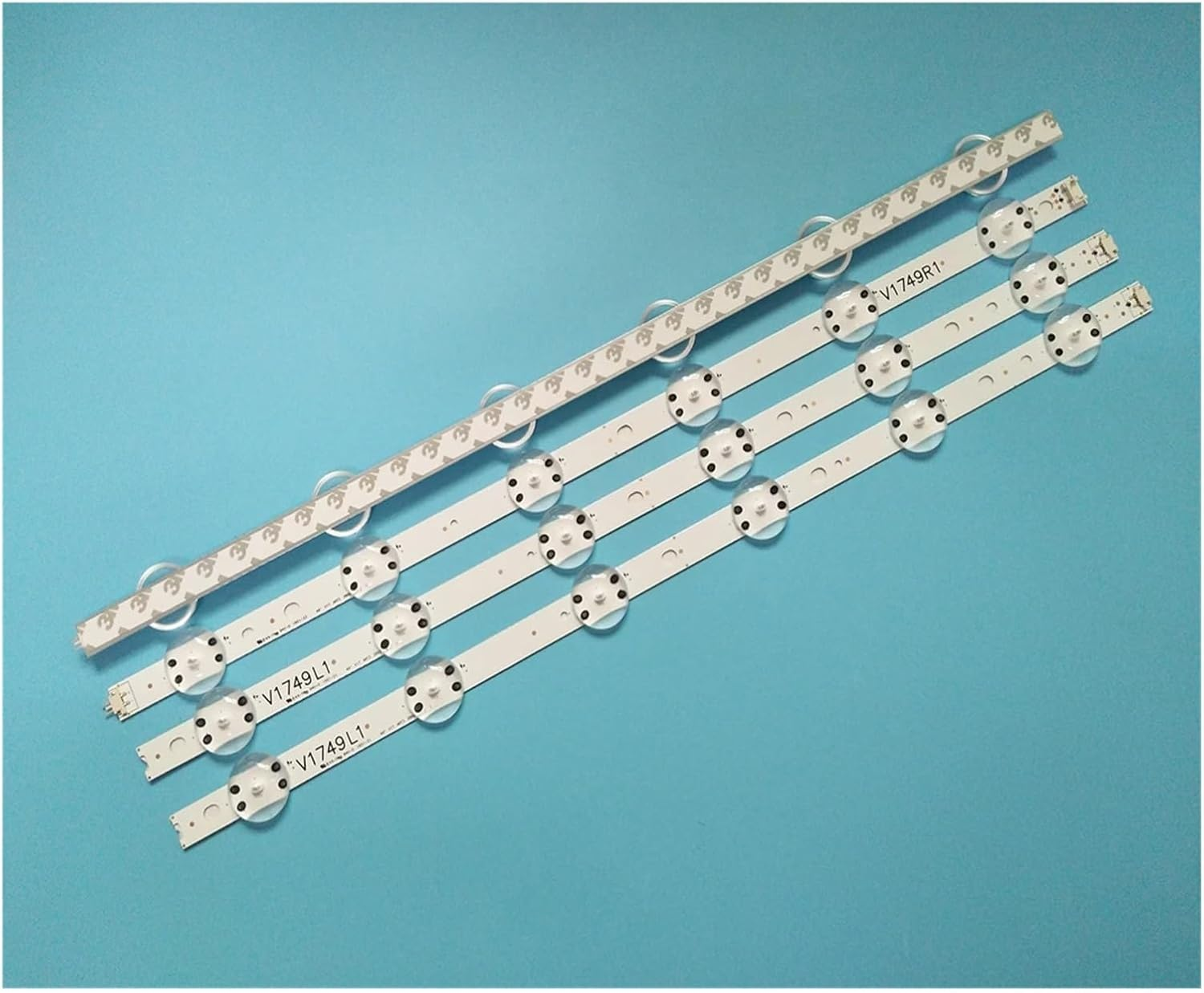 1Set=4Pcs(2*R1 2*L1) R1+L1=12LED(3V) 1020MM LED TV Illumination Part Replacement for 49LJ610V-TA 49LJ610V-ZA 49LJ610Y-TA LED Bar Backlight Strip Line Ruler V1749L1 2862A image number 3