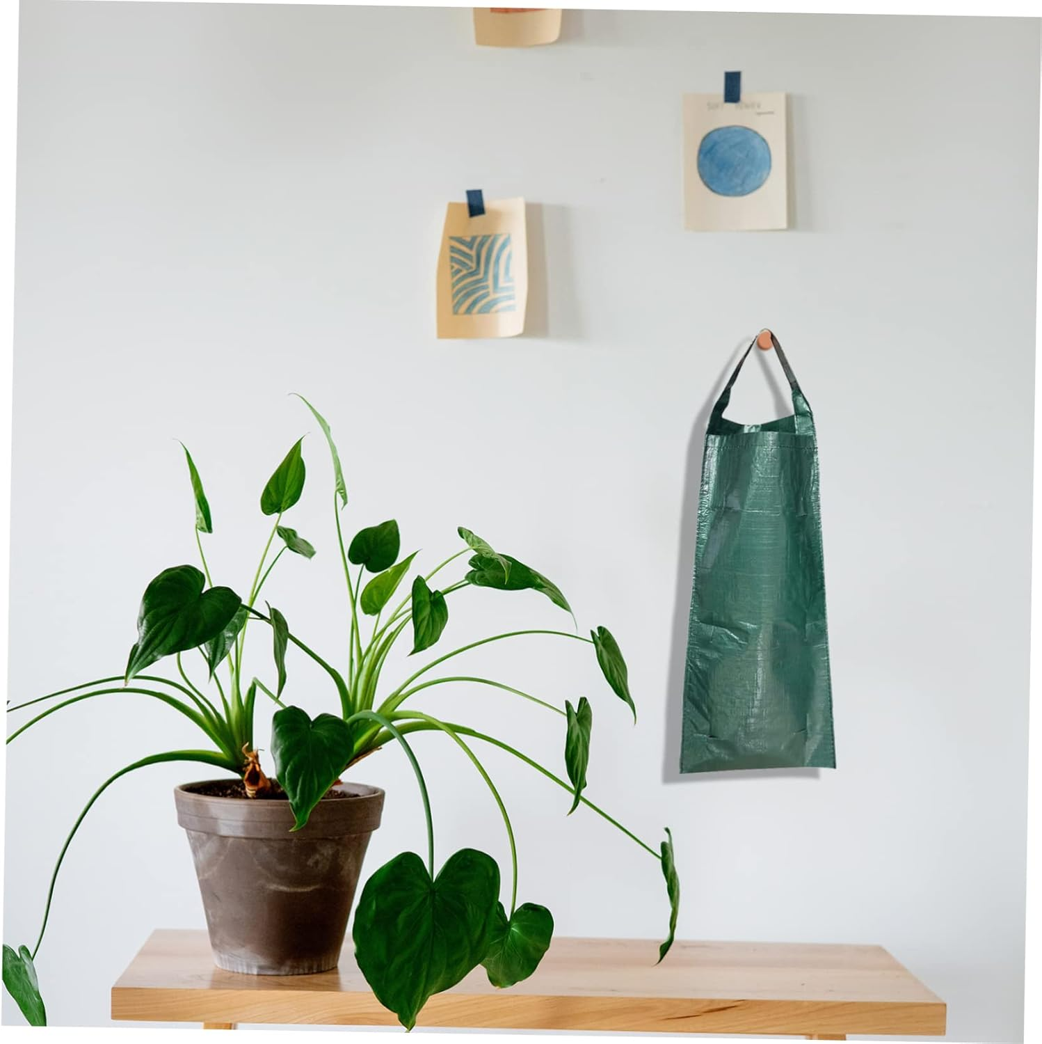 Kisangel 2Pcs Multi-Pocket Wall-Mounted Plant Bags Creative Hanging Strawberry Growth Bags for Home Gardening Breathable Pe Vertical Planting Container Design image number 1