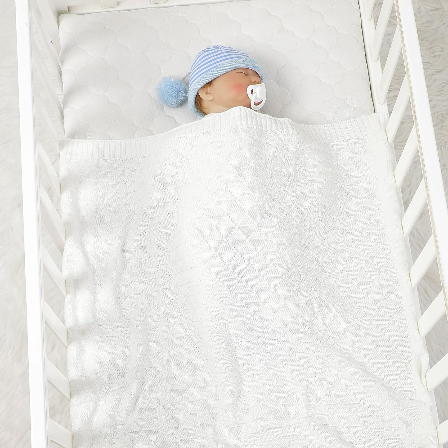 Wugugu Baby Receiving Blanket for Boys Girls Knit Neutral Swaddle Blankets Soft Lightweight Crib Stroller Blankets for Newborn Infant Toddlers White 30 X 40 Inch image number 3