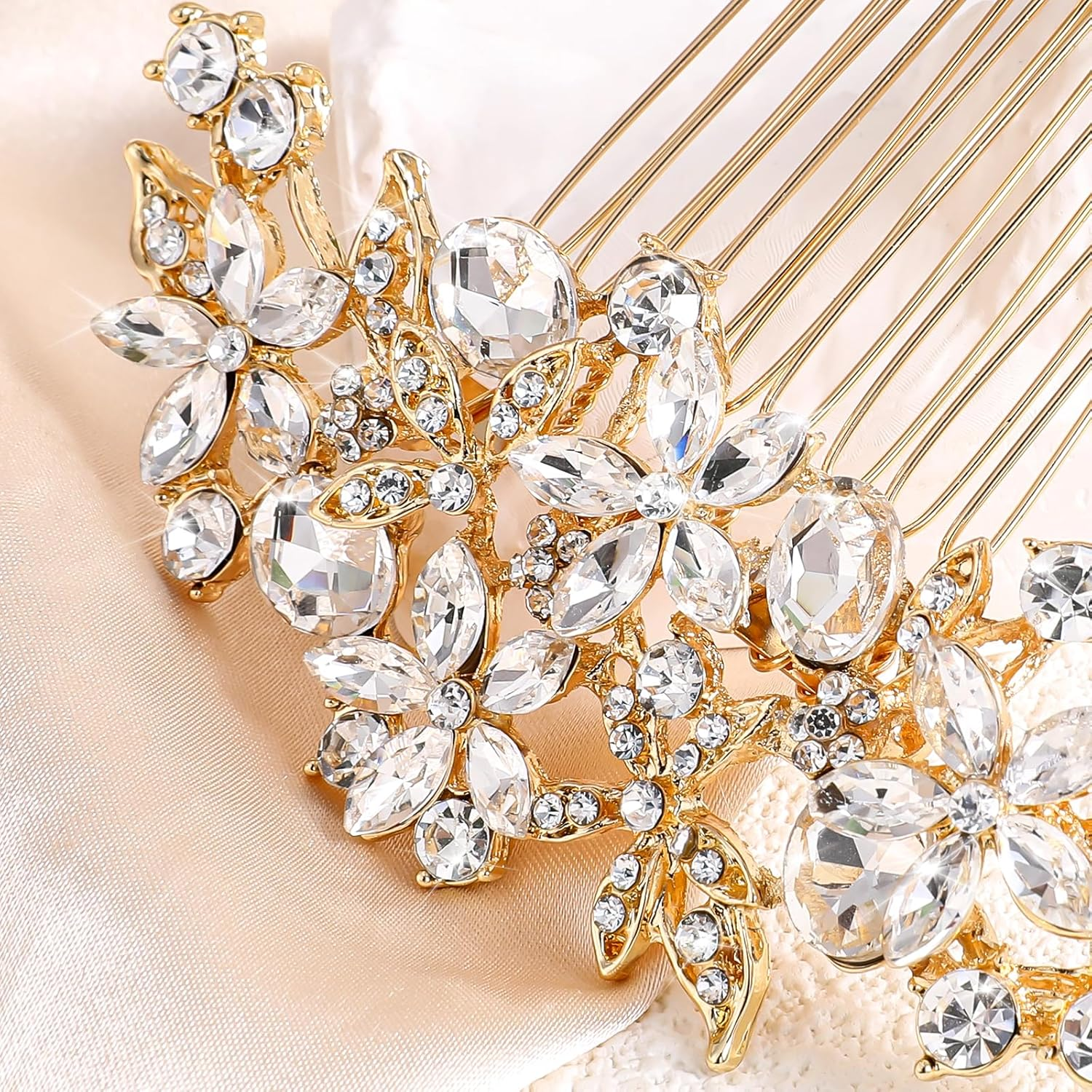 Psyqtsuary Bridal Hair Comb, Bling Rhinestone Wedding Hair Comb Glitter Crystal Flower Hair Pieces Decorative Hair Side Comb Bridal Hair Accessories for Women Girls Bridesmaids (Gold) image number 2