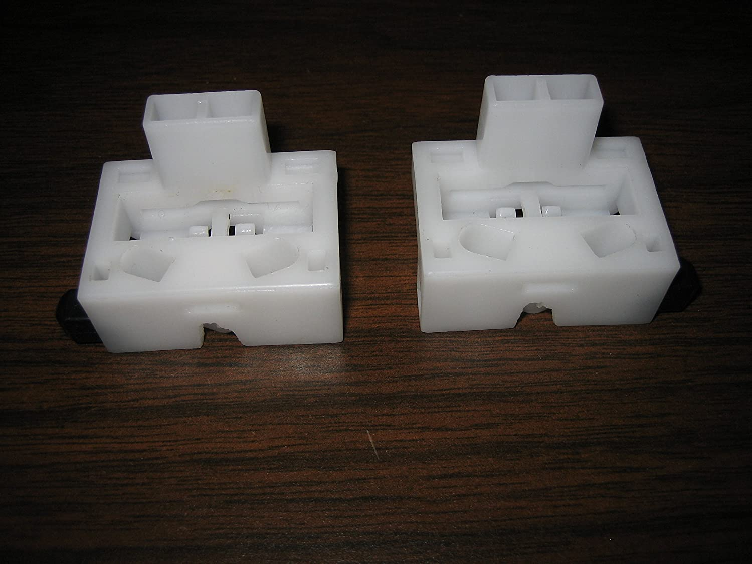 Window Regulator Repair Clips (2) Front Left or Right Compatible with Chevrolet Cruze 2010-2016 image number 2