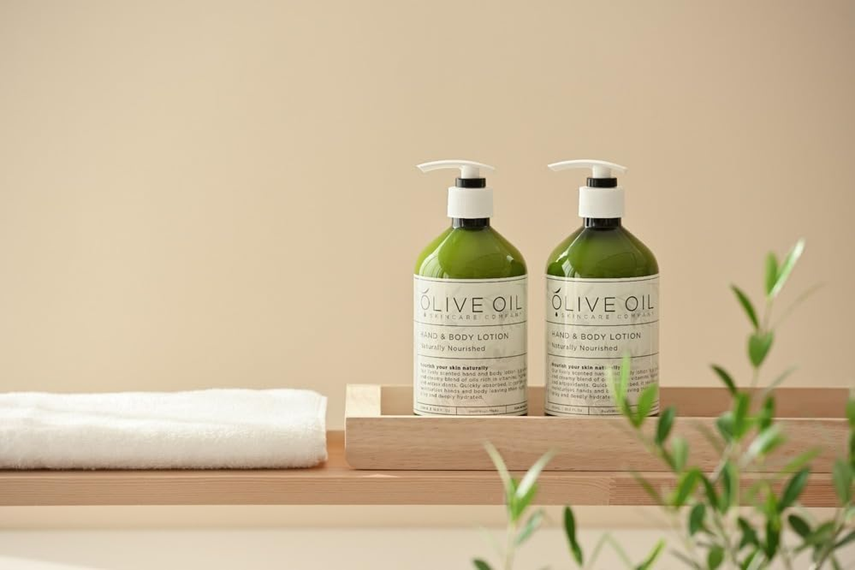 Olive Oil Hand & Body Lotion - Naturally Nourished 500Ml image number 6