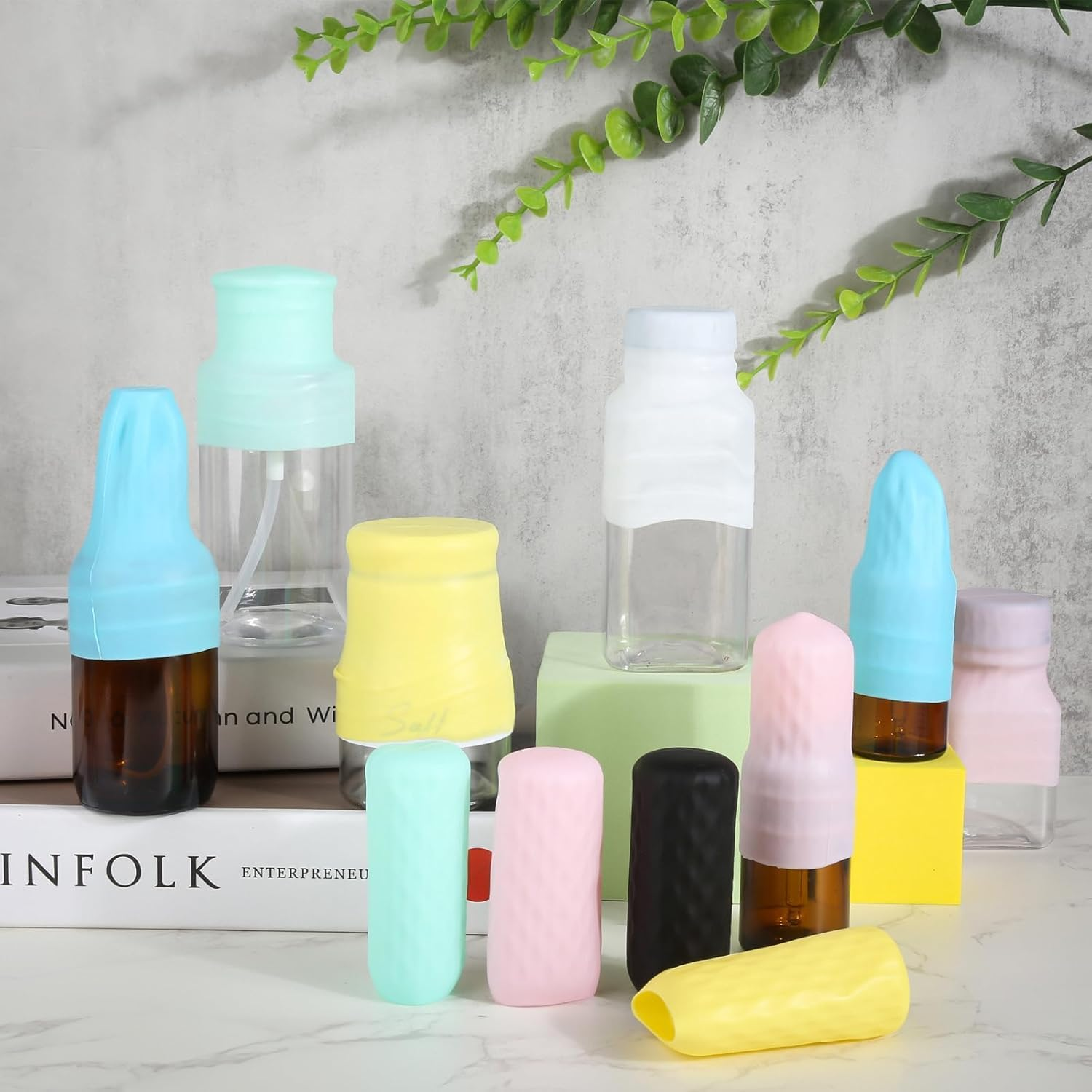 10Pcs Silicone Bottle Covers,Reusable Elastic-Sheathing Leak-Proof Travel Toiletries Caps, Silicone Travel Bottle Caps Fit Most Travel-Size Bottles(Multicolour) image number 5