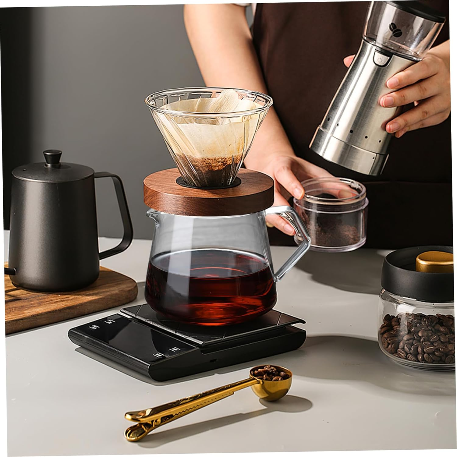 ELAYARD Heat Resistant Versatile Glass Kettle Coffee Pot for Home Use Transparent Teapot for Coffee Milk Tea Juice Suitable for Hot and Cold Drinks Restaurant Settings image number 3