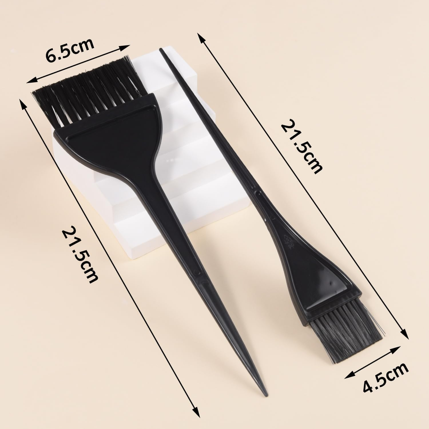 Pack of 2 Hair Colouring Brushes, Hair Colouring Tools for DIY Hair Colouring, Salon Hair Colouring image number 6