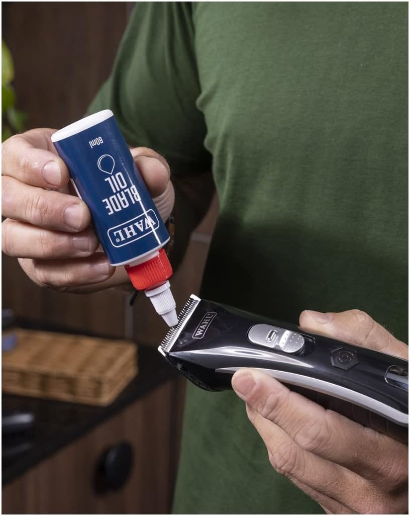 Wahl Lithium Pro plus Cord/Cordless Clipper 2228 image number 1