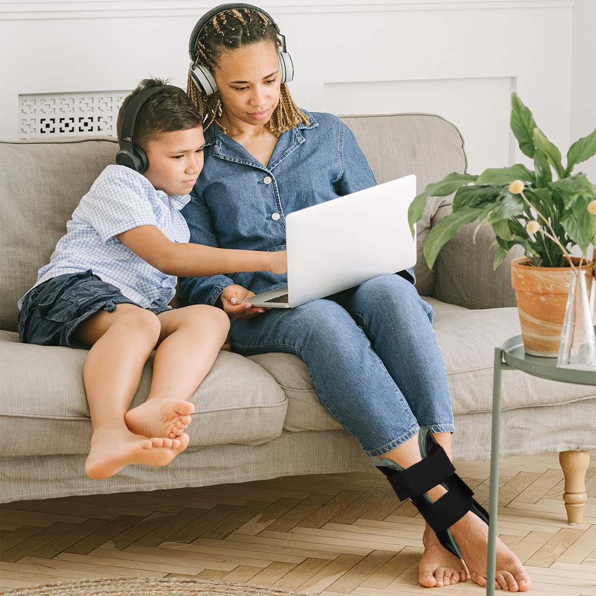 Air Gel Ankle Brace - Stirrup Ankle Splint - Adjustable Rigid Stabilizer for Sprains, Strains, Post-Op Cast Support and Injury Protection image number 3