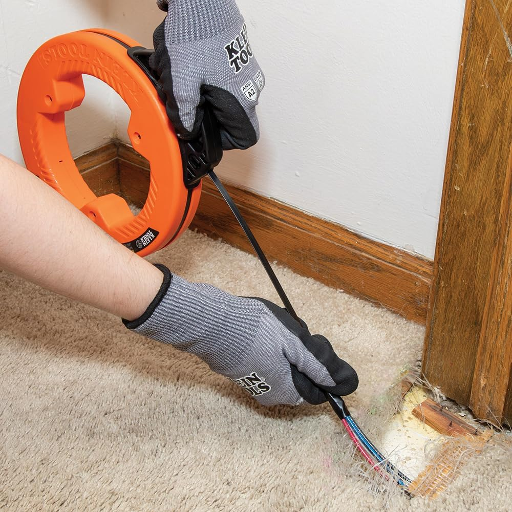 Klein Tools 56335 Flat Steel Electrical Fish Tape, 25-Foot 1/4-Inch Wide image number 5