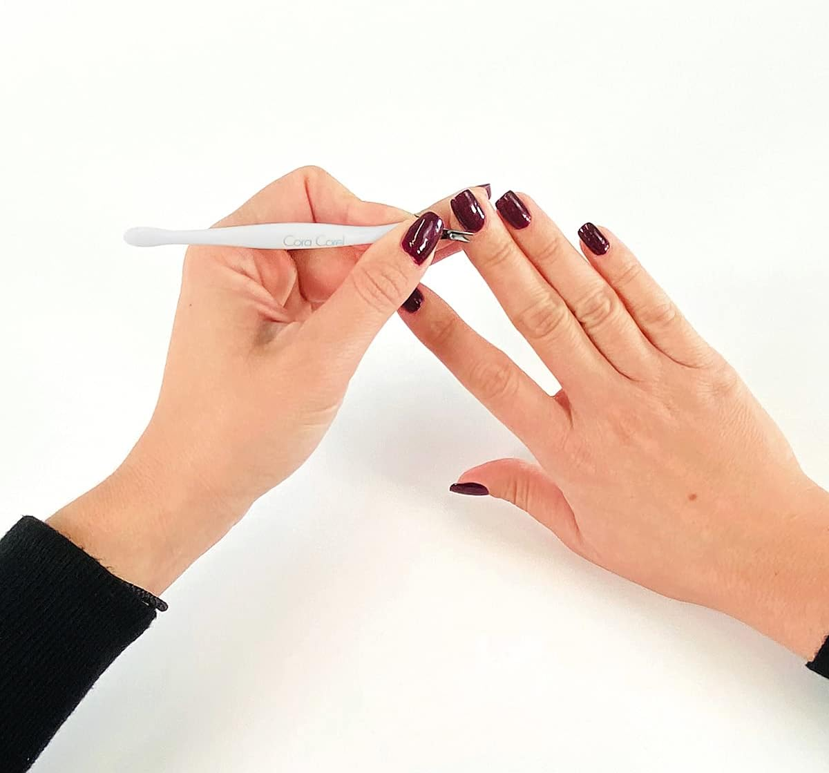 Cora Corel - Cuticle Slicer - Cuticle Slicer Easily and Gently Removes the Brittle Skin of the Nail Edges. image number 2