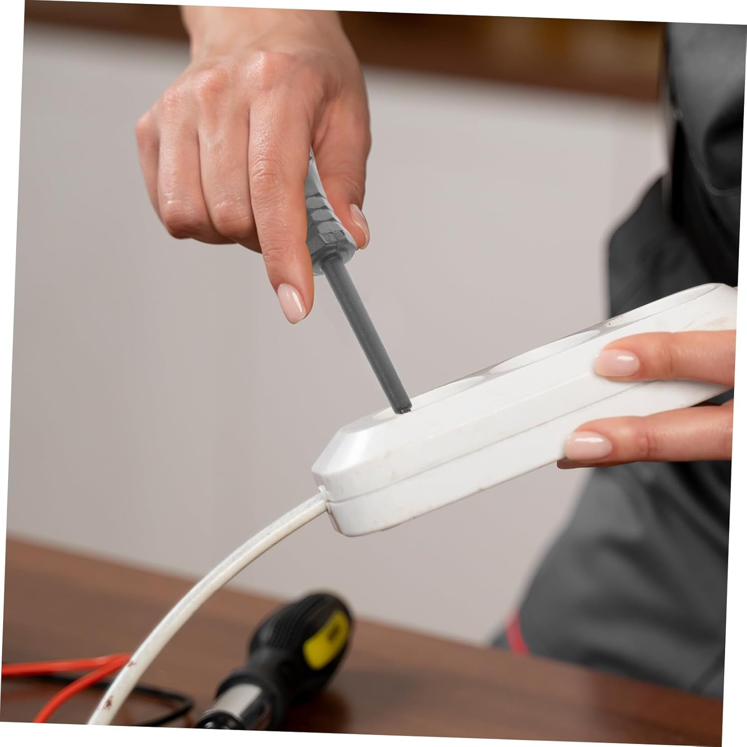 Angoily Electrician'S Essential Tool Voltage Tester Pen Precision Screwdriver Automotive Circuit Testing