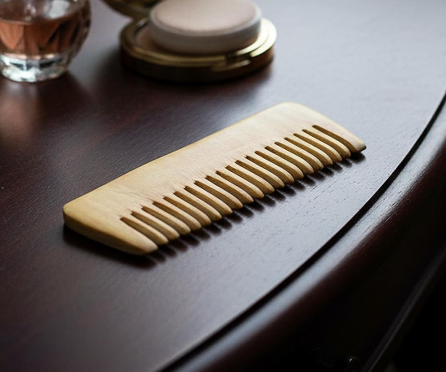 Esplanade Wooden Comb for Men & Women - Brown Sheesham Wood Handmade Anti-Static Head Hair, Beard, Moustache Comb with Free Carrying Pouch image number 3