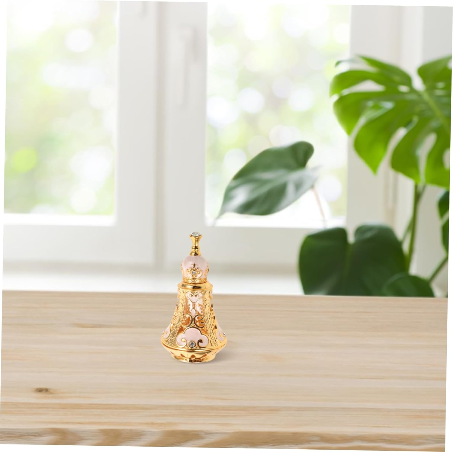 Middle Eastern Arabian Style Empty Perfume Bottle Decorative Refillable Fragrance Bottle for Aromatherapy Essence Oils