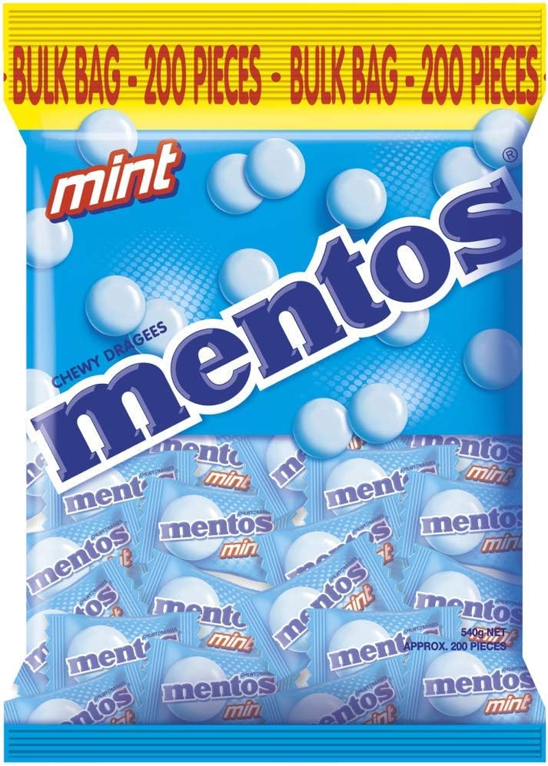 Mentos Mint Candy Pillowpack, Minty Freshness and Enjoyable Chew, 540G image number 3