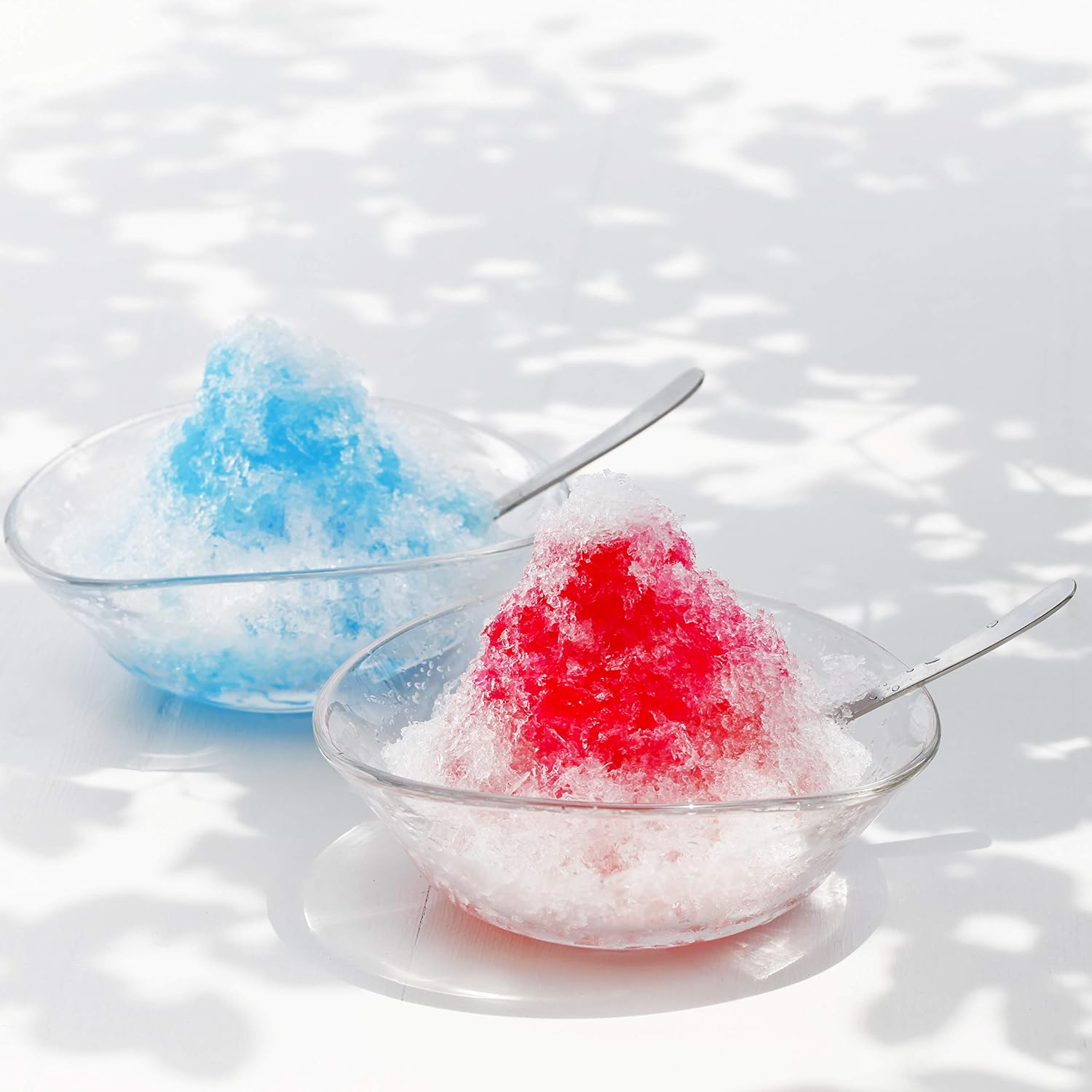 Pearl Metal D-1333 Ice Maker Shaved Ice Maker with Ice Cup (White/Black) image number 1