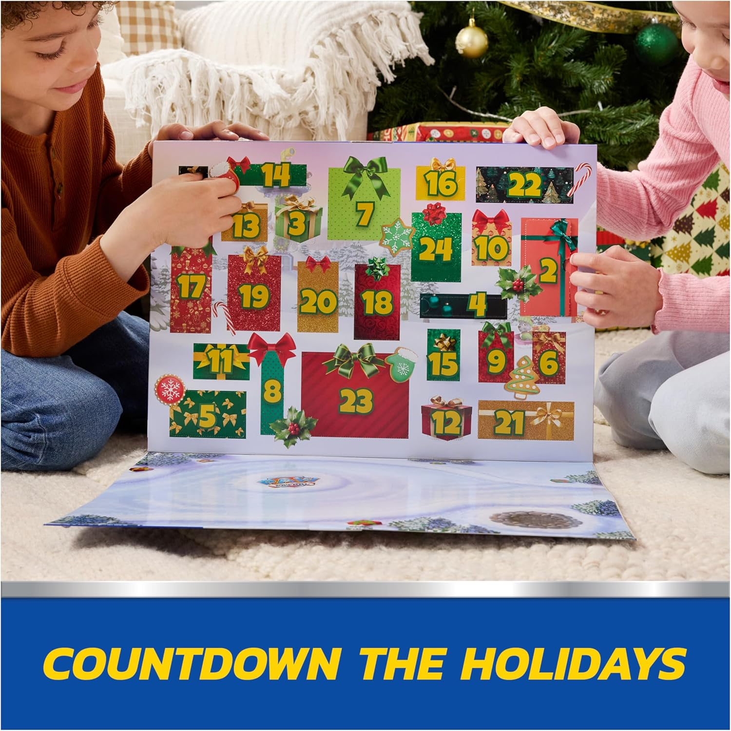 PAW Patrol Holiday Rescue Advent Calendar, 24 Surprise Toys - Figures, Miniature Vehicles and Accessories, Kids Toys for Boys and Girls Ages 3 and Up