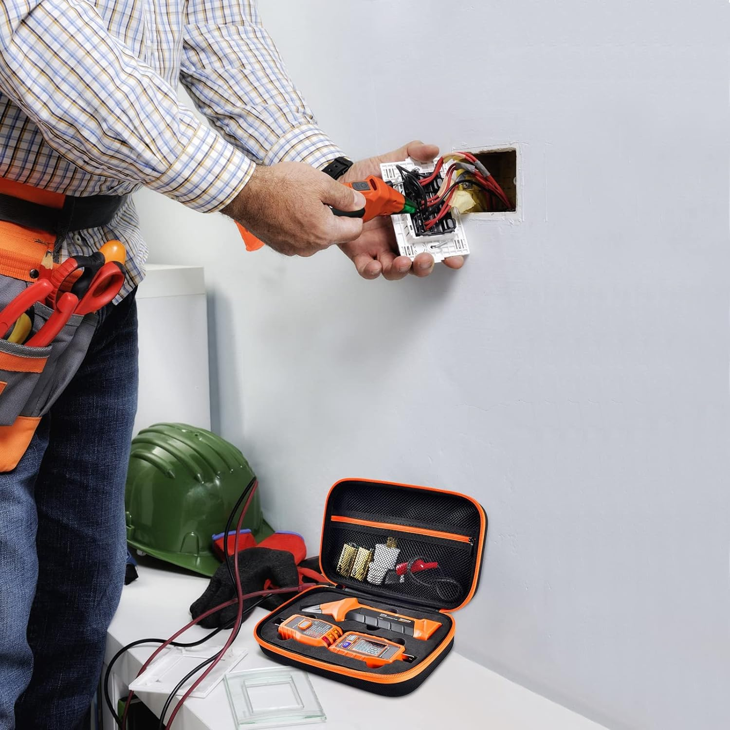 Storage Case for Klein Circuit Breaker Finder, Outlet Repair Kit & GFCI Tester - Box Only image number 4