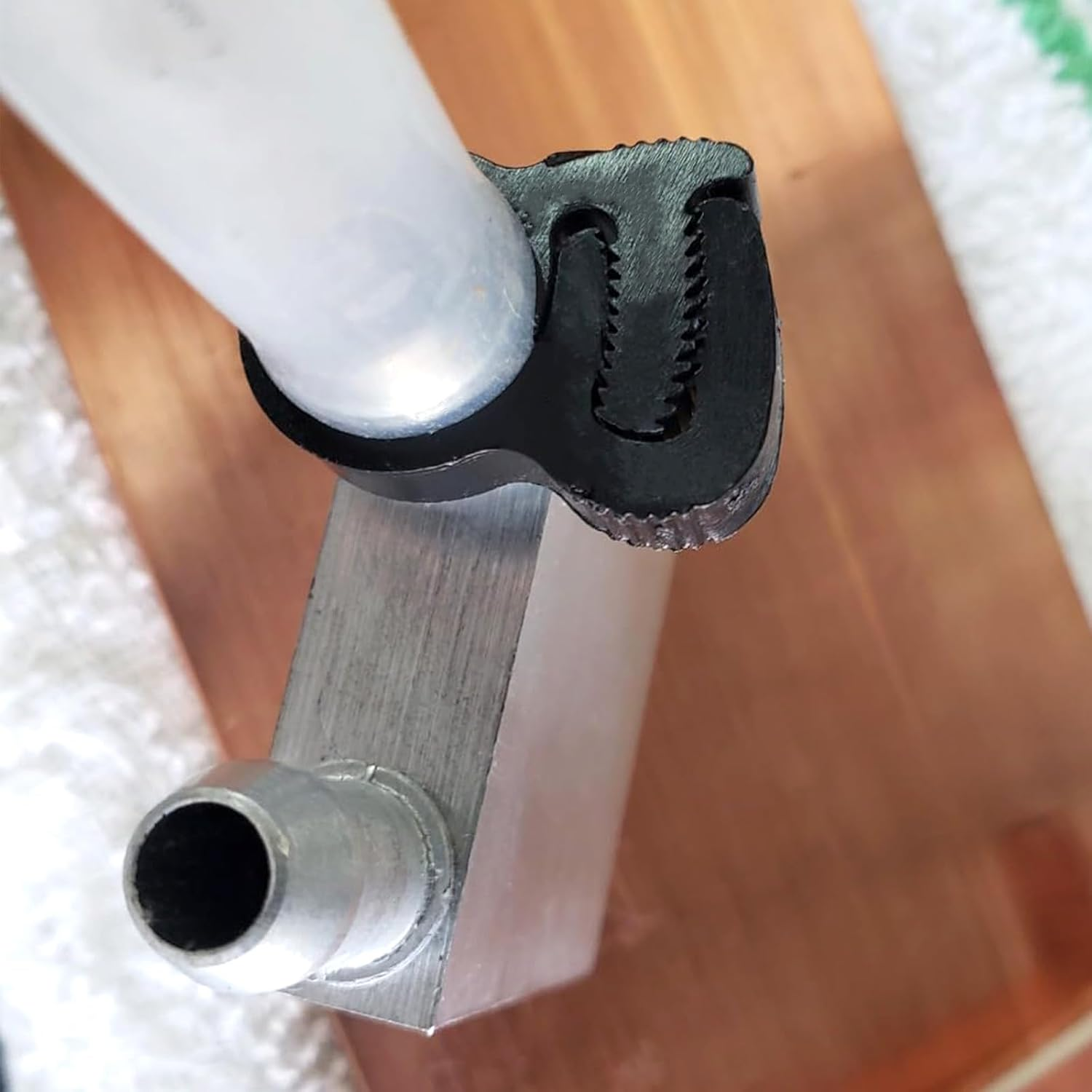 Glarks 57Pcs 6.1-26.1Mm Heavy Duty Black Double Gripping Nylon Hose Clamp Set, 5 Sizes Adjustable Speedy Double Snap Grip Hose Clamp with Locking Pliers, Plastic Snap Ratcheting Clamp Kit for Plumbing image number 4