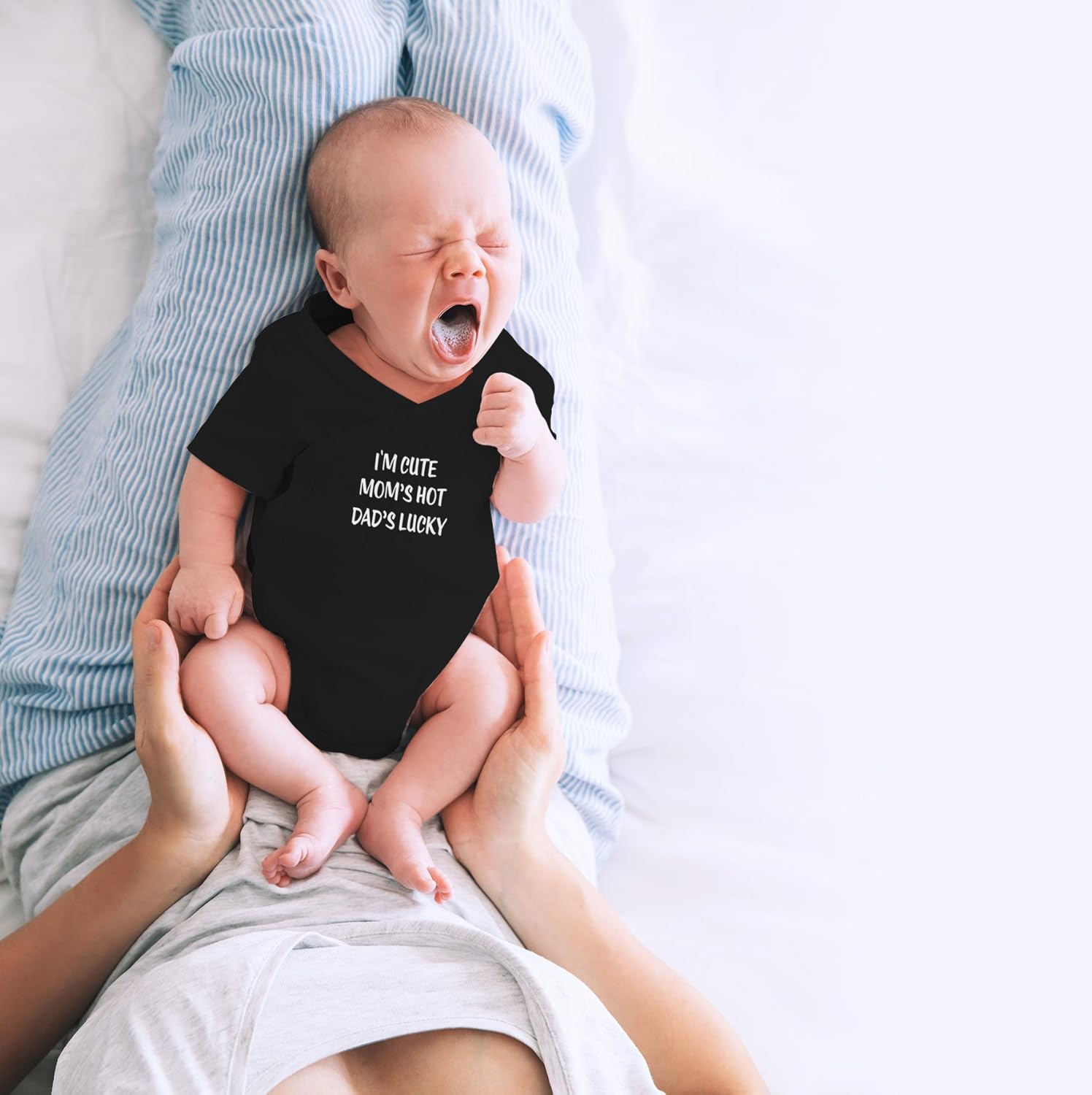 Crazy Bros Tees Cute, Mom'S Hot, Dad'S Lucky Funny Cute Novelty Infant One-Piece Baby Bodysuit image number 2