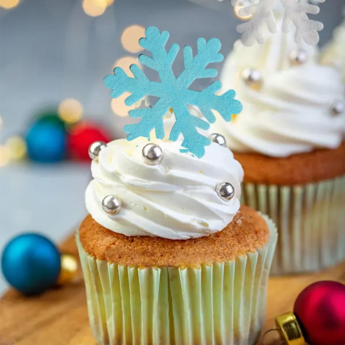 50 Pcs Edible Snowflake Cupcake Toppers Christmas Winter Cake Toppers White Blue Snowflakes Cake Decoration for Christmas Winter Frozen Birthday Theme Party Supplies image number 1