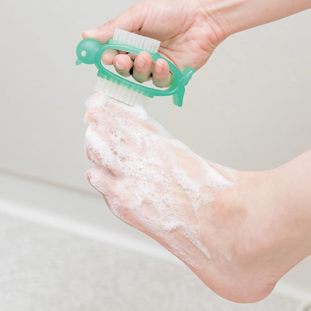 Azuma Az950G Hand Wash Brush, Nail Care, Penguin Green, Standing and Clean Storage, 32.4 Oz (950 G) image number 4