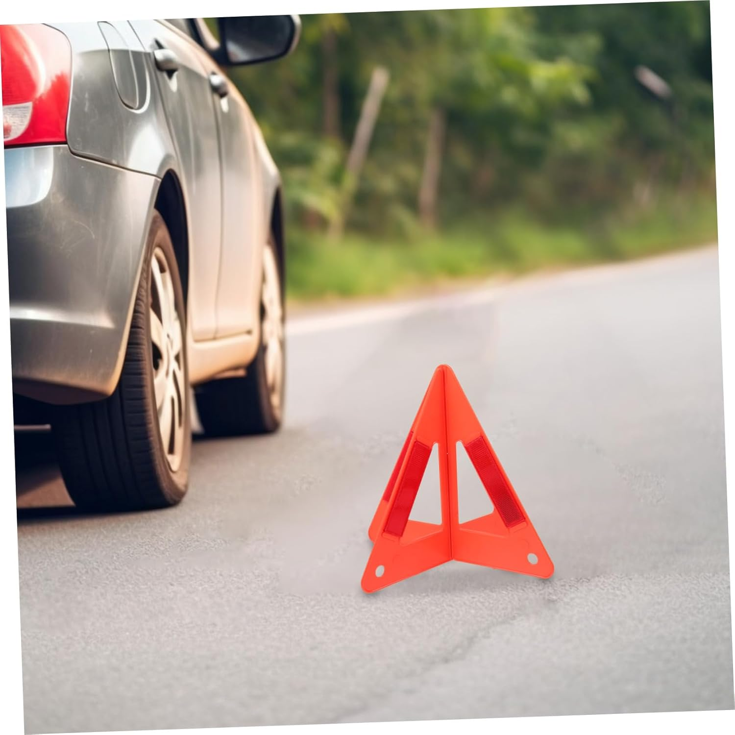 Gatuida Folding Reflective Warning Triangle for Roadside Emergencies Sturdy Emergency Safety Triangle with High Visibility Reflectors Portable Car Breakdown Sign for Night and Bad Weather image number 6