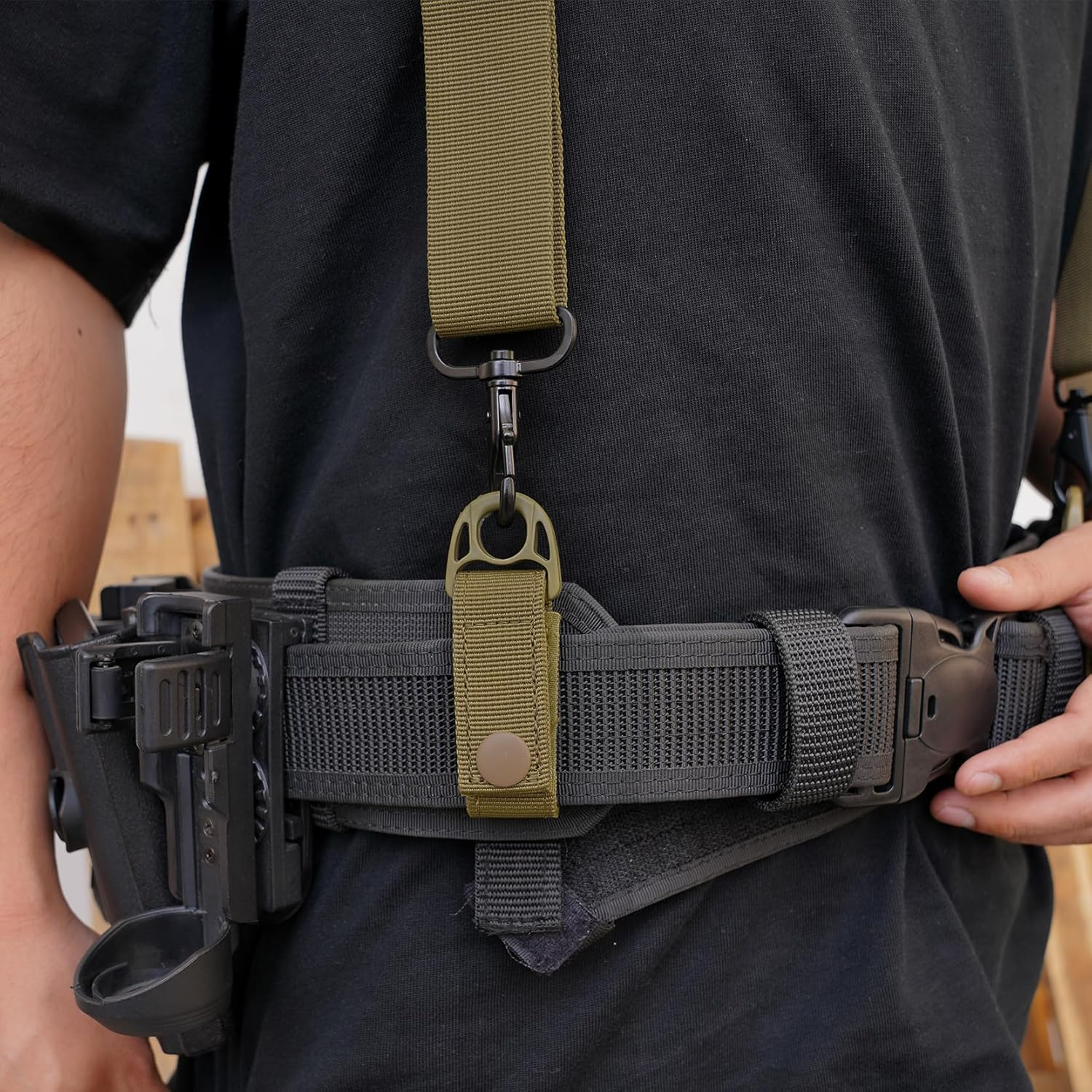 KUNN Nylon Duty Belt Keeper with Hook and Loop Snap,Belt Keepers for 2.25" Duty Belt, Tool Belt Accessories with Suspender Loops Attachment, 4 Pcs