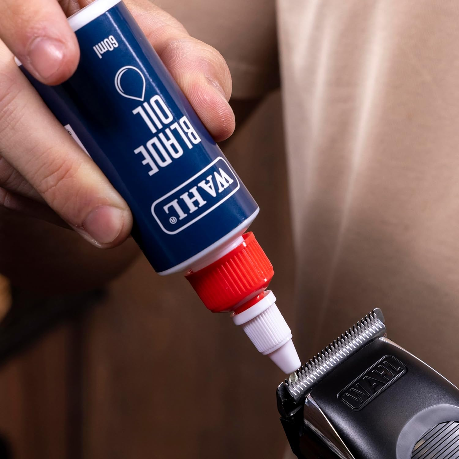 Wahl Clipper Blade Oil 60Ml image number 3