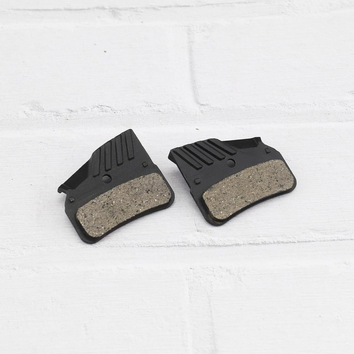 Create Idea Pair of N03A Resin Brake Pads Mountain Bike Disc Brake Pads Compatible with Shimano BR-M9120(XTR) BR-M8120(XT) BR-M7120(SLX) image number 5