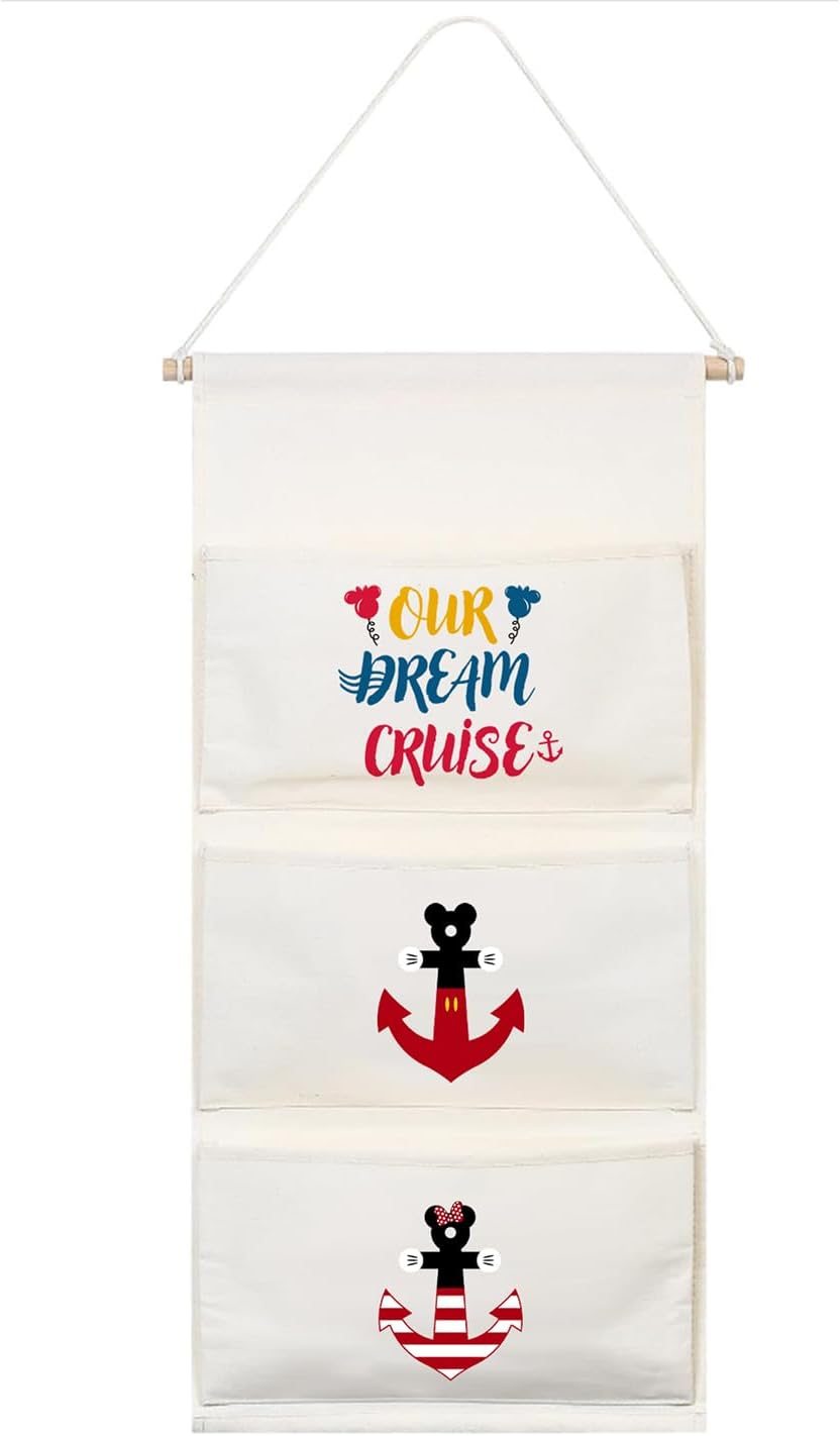 DCL Fish Extender Door Hanger, Cabin Door Hanging Pockets for Fish Exchange Extender Gifts on DCL Cruise Line in 2025 & 2026 (Green)