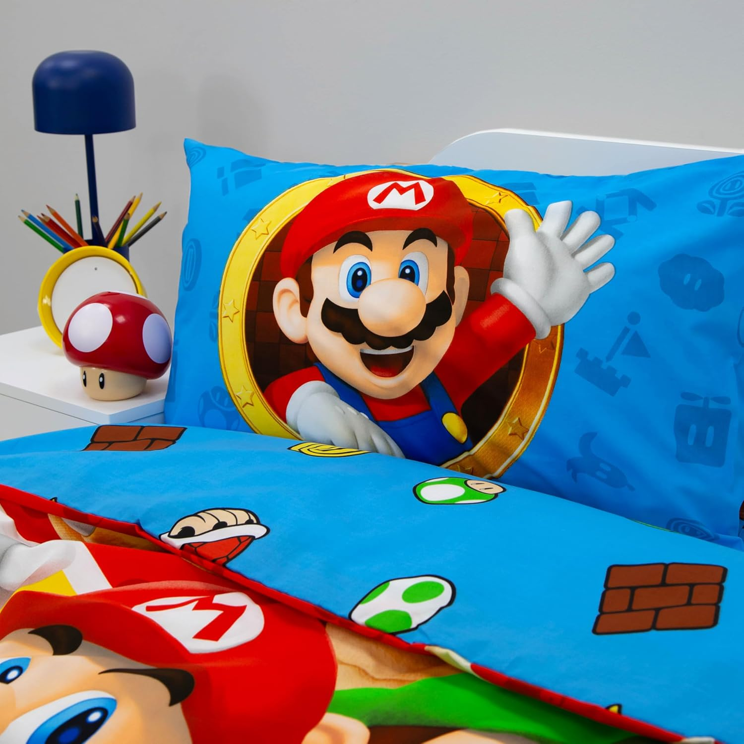 Nintendo Super Mario Official Single Duvet Cover Set, Splitter Design | Reversible 2 Sided Bedding Cover Official Merchandise Including Matching Pillow Case | Single Bed Set | Polycotton image number 5