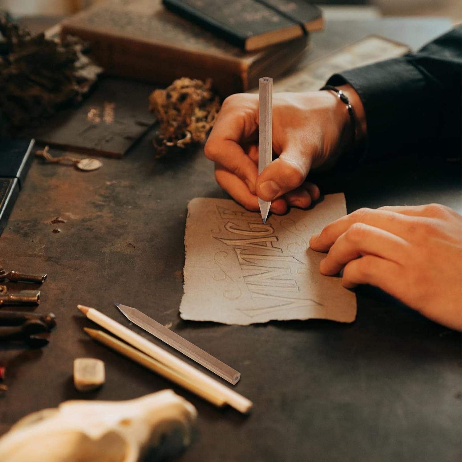 LUTER 24Pcs Short Hexagon Wood Pencils, HB, 2Mm and Above, Right Handed, Unisex, Ivory, Gray Lead, Lightweight, Hexagonal Grip, Writing, Drawing, Colouring, Kindergarten, School, Home, Office image number 5