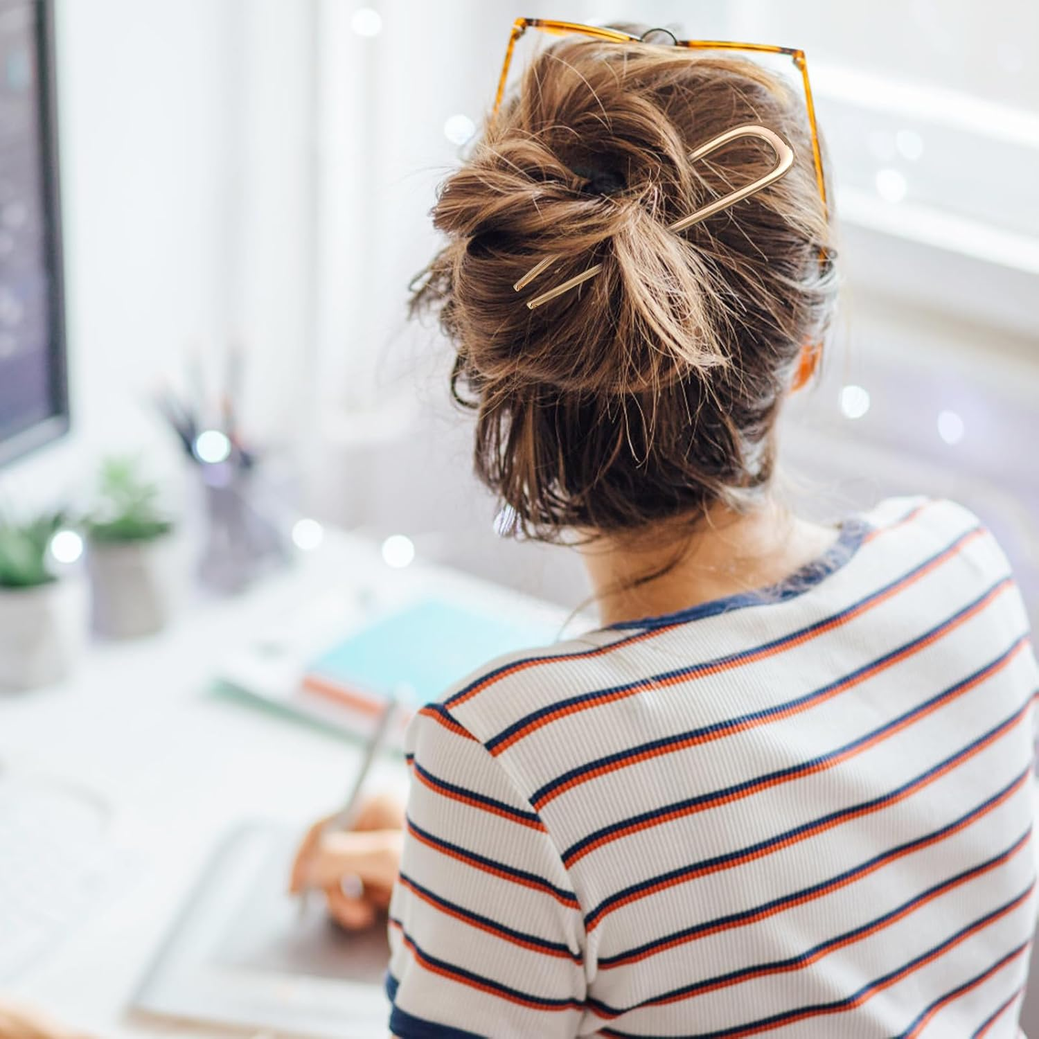 Pack of 4 Hair Pins Large Metal U-Shaped Hairpin Hair Pin 2 Prong Updo Chignon Pins Hair Pins U-Shaped French Style Hair Updo for Women Girls image number 4