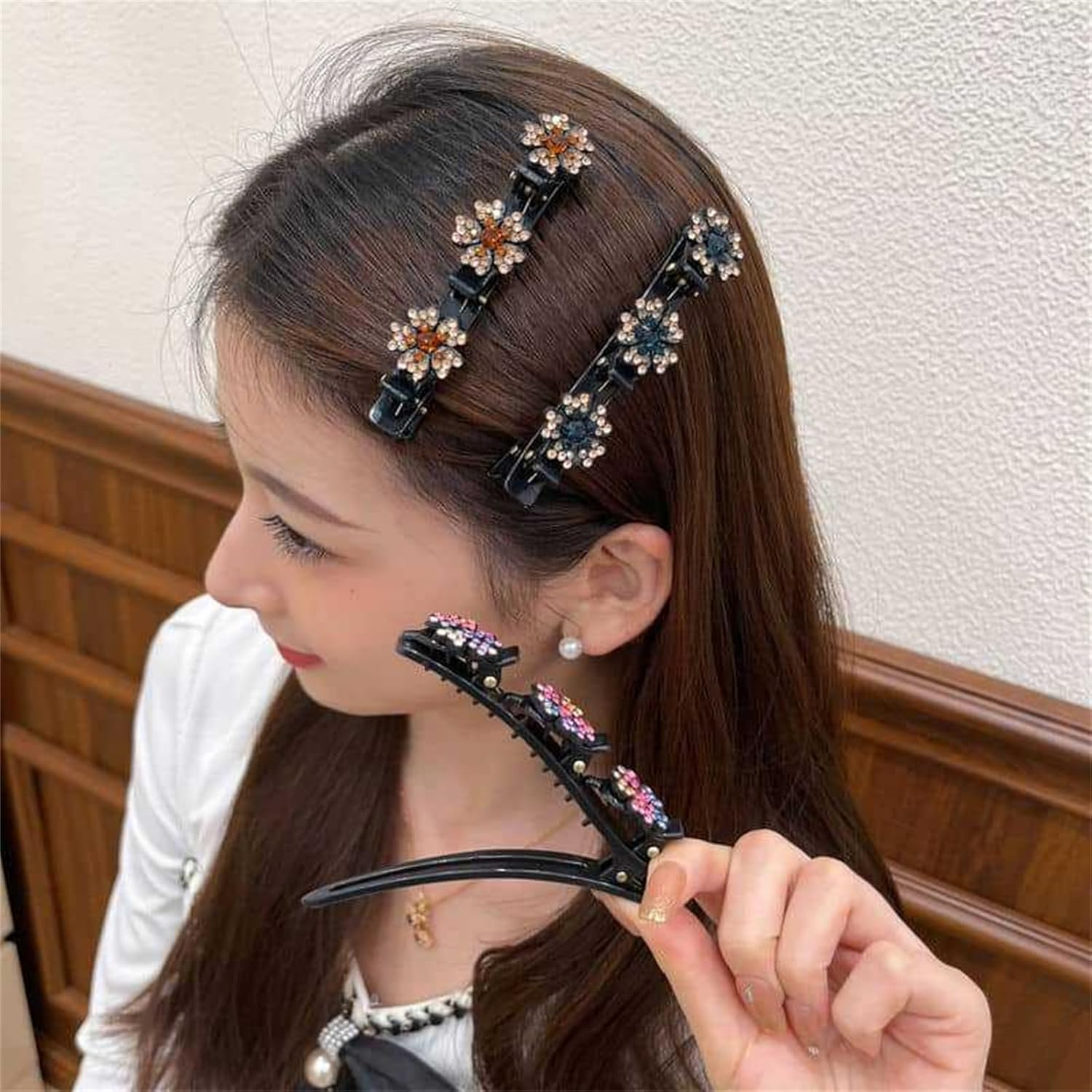 Sparkling Crystal Stone Braided Hair Clips, Elegant Hair Styling Clips, Shiny Rhinestone Hair Clip with 3 Mini Clips, Double Layer Mini Hair Clips for Women and Girls (Pack of 8) image number 4