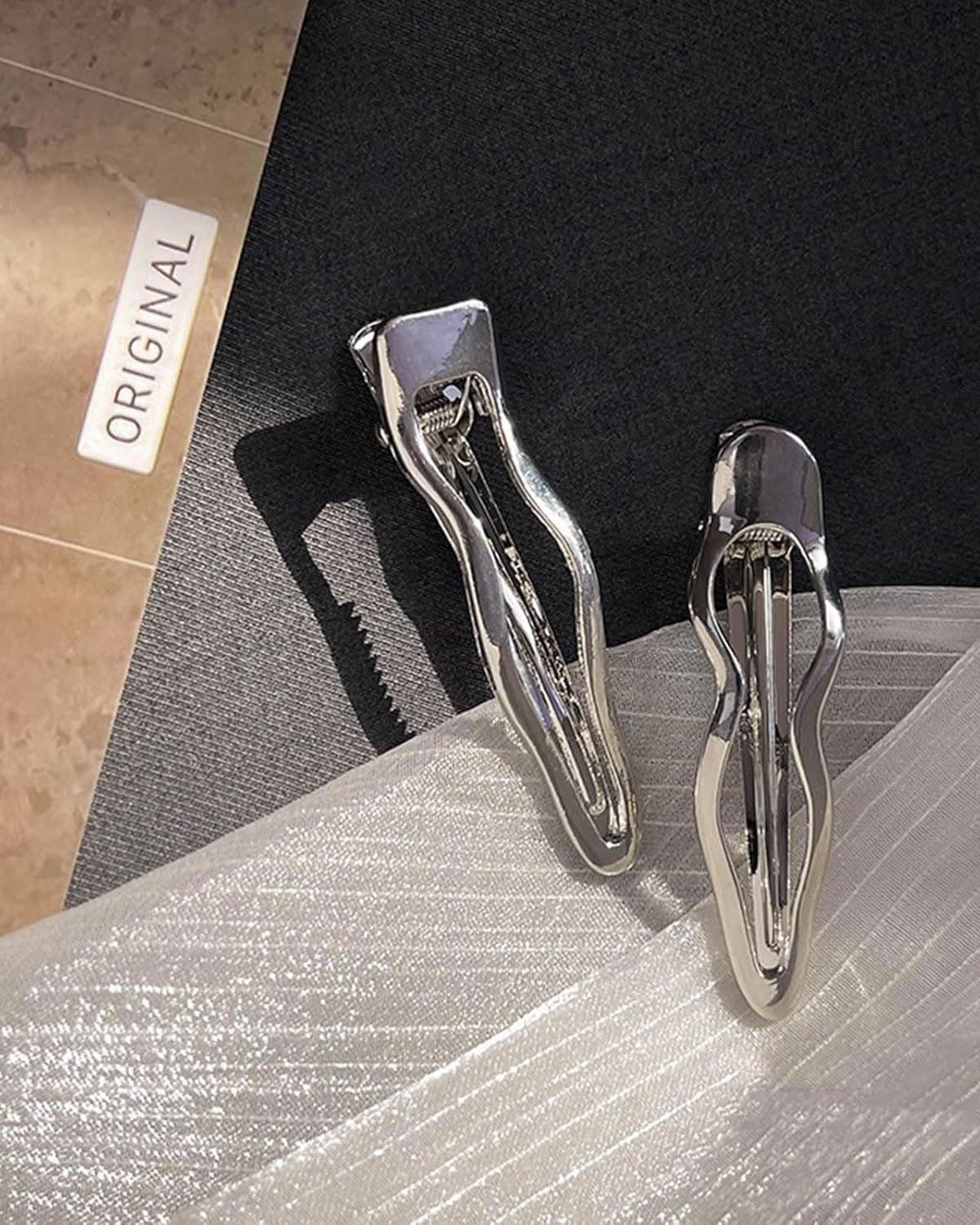 QLEUIFT Pack of 4 Silver Wave Metal Hair Clips, Women'S Alligator Hair Clips, Girls Hair Clip, Pony Hair Clip, Small Hair Clips, Hair Accessories, Hair Clip image number 2