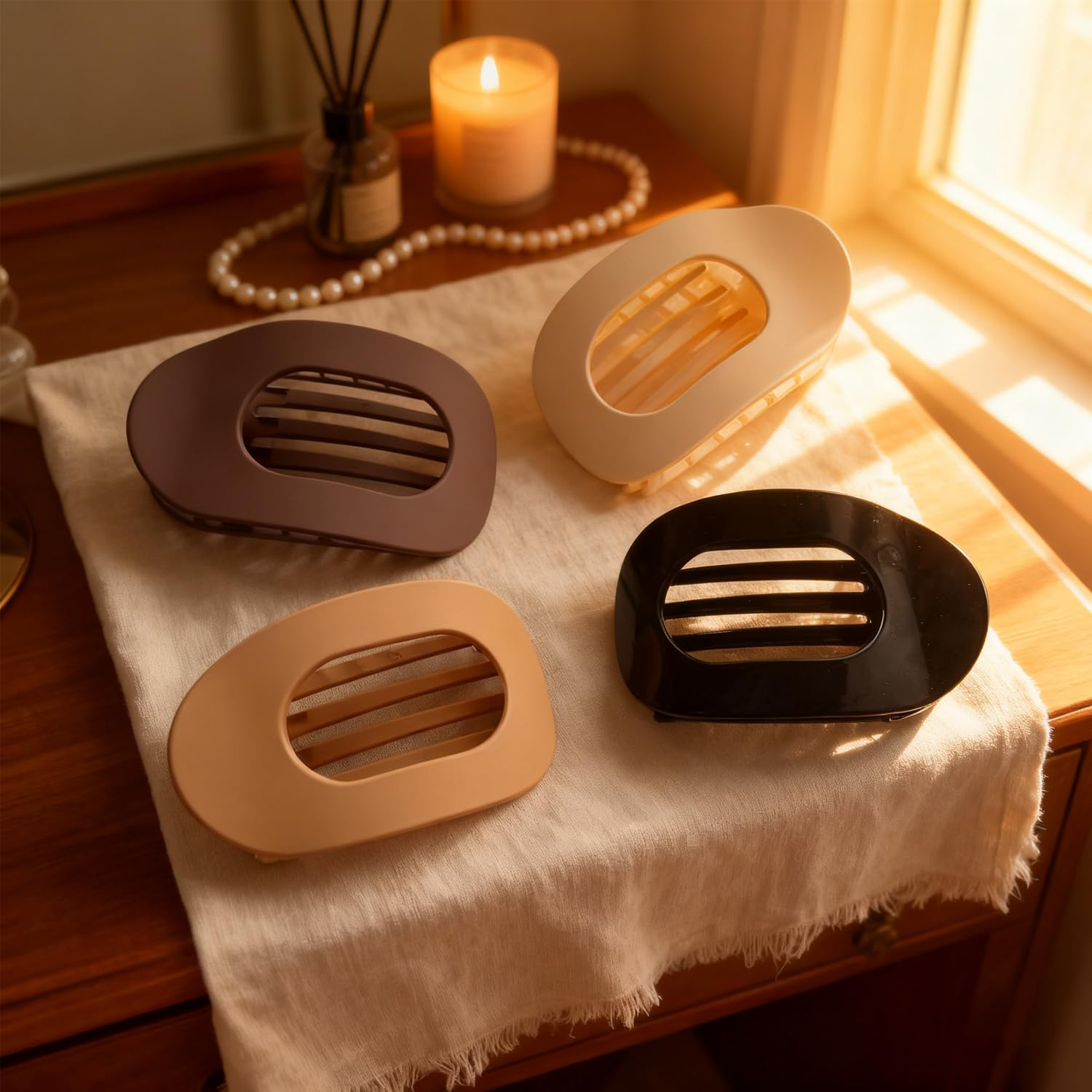 Topbine 4 Pcs Flat Hair Clips for Women,French Design Flat Hair Claws,Fashionable Geometry Hold Lay down Claw Clamps Hair Barrettes Alligator Clip for Thick Thin Hair image number 6