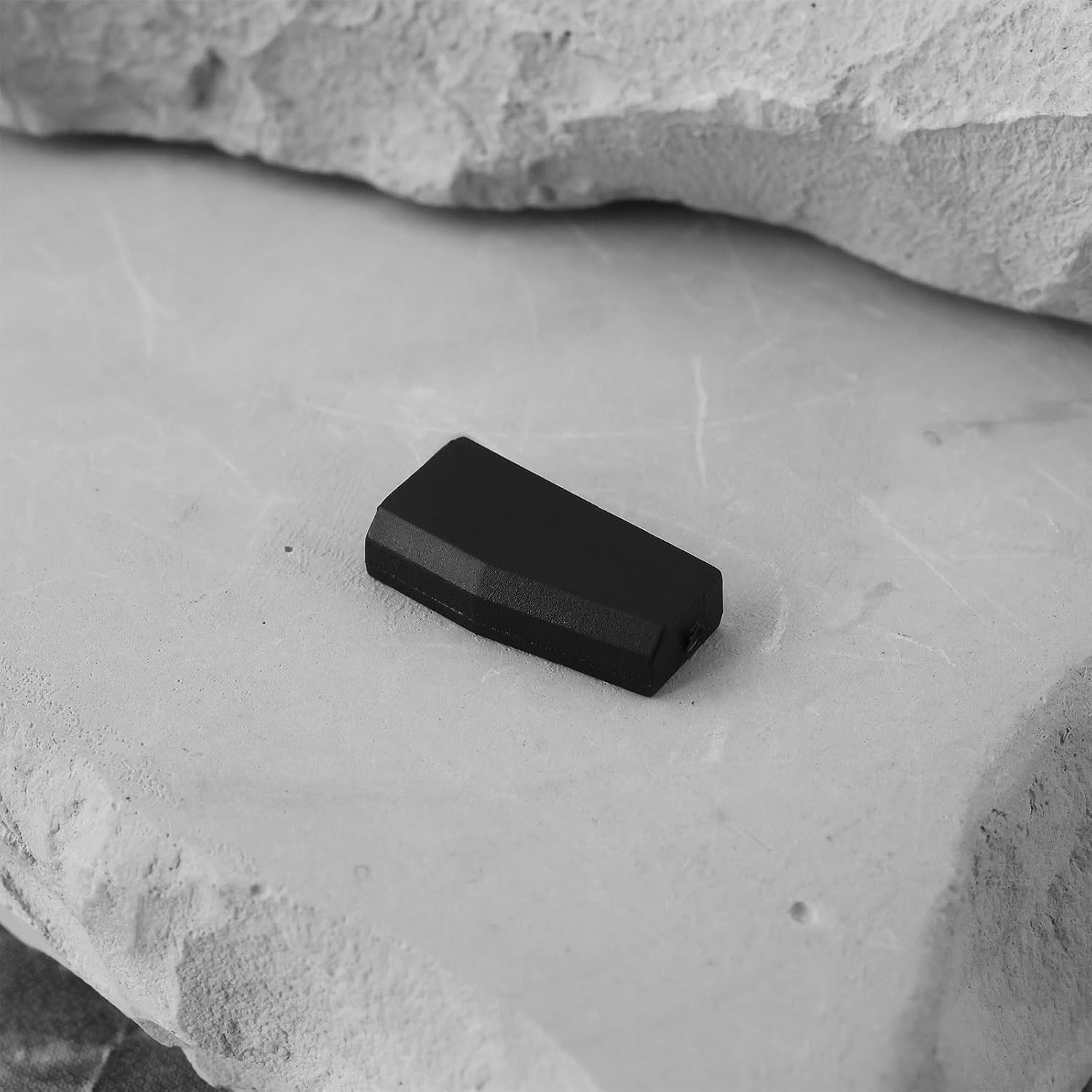 2Pcs Car Remote Key Transponder Chip ID4C 4C Immobilizer Chip Compatible with Toyota Avensis 1 2001-2003 image number 2