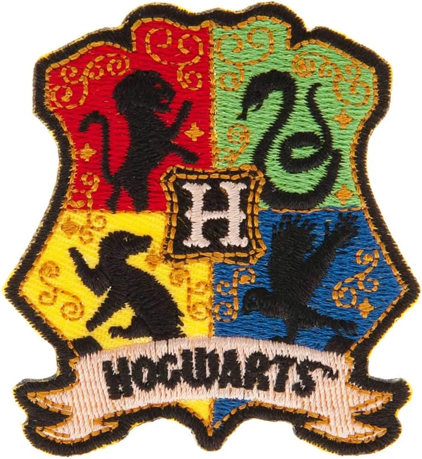 Wizarding World Harry Potter Hogwarts Crest Iron-On Patch