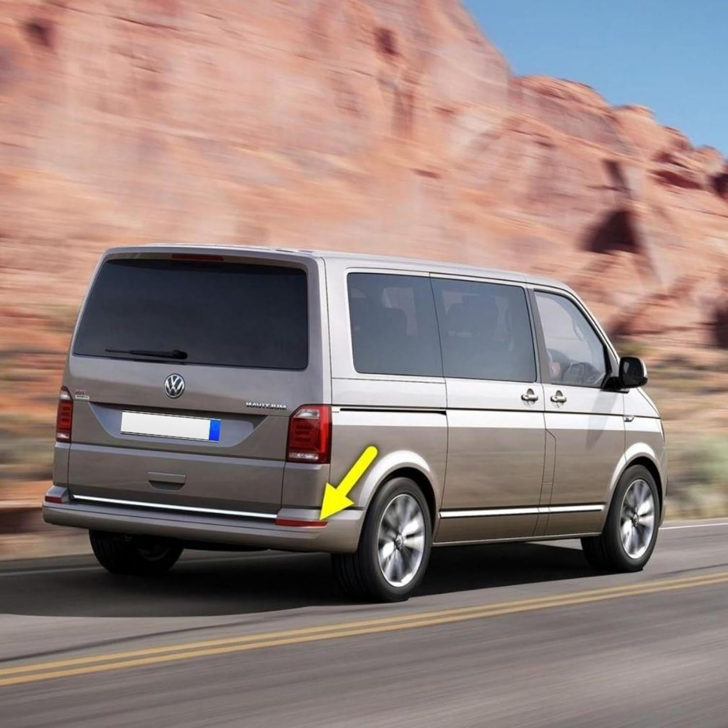 Twowinds Bumper Reflector, Cat Eye Reflector, Red Reflector for Rear Bumper, Right Side Compatible with VW Transporter T6 Multivan Caravelle (2016-2020) 7E0945106D