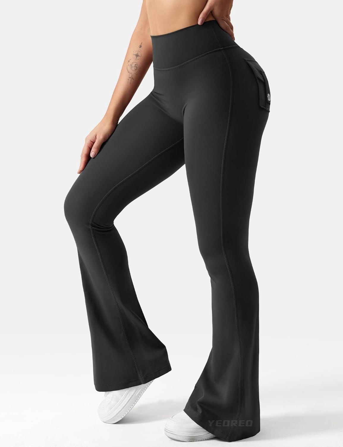 YEOREO Coreflex Flare Leggings with Pockets for Women 31.5" Scrunch Workout Leggings Butt Lifting Gym Yoga Pants image number 4