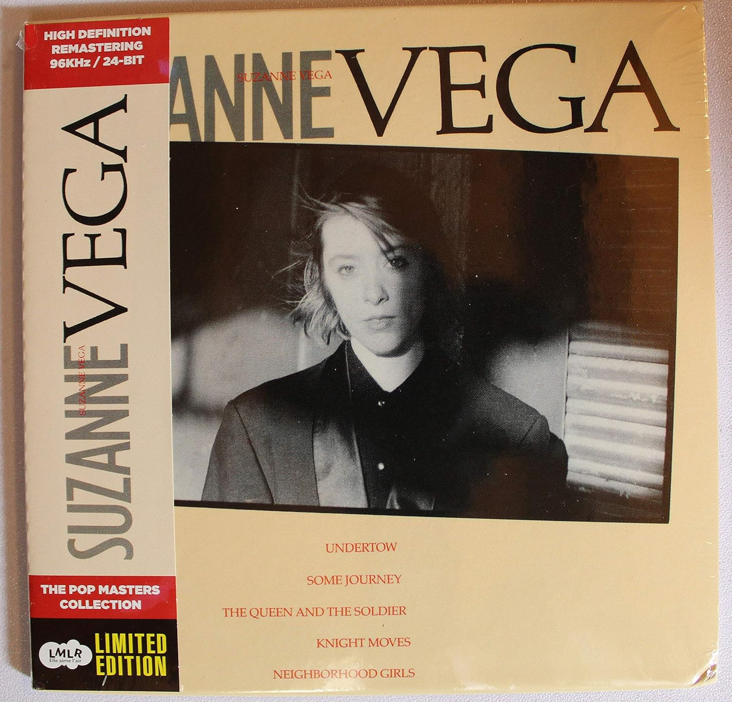 Suzanne Vega image number 4