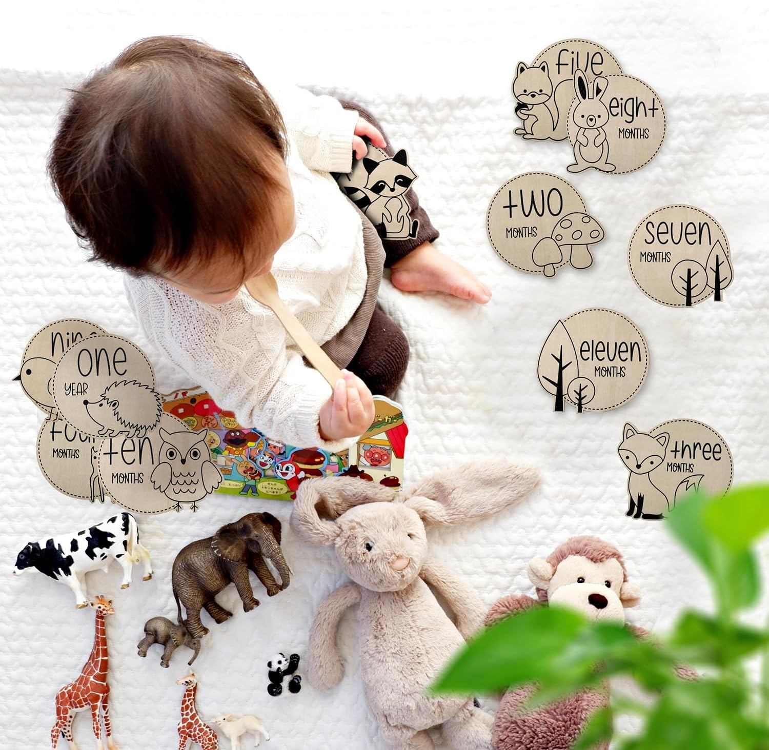 12Pcs Baby Monthly Milestone Cards, Wooden Baby Monthly Milestone Sign Baby Announcement Sign Baby Milestone Cards for Boys and Girls Photo Prop Baby Shower image number 4