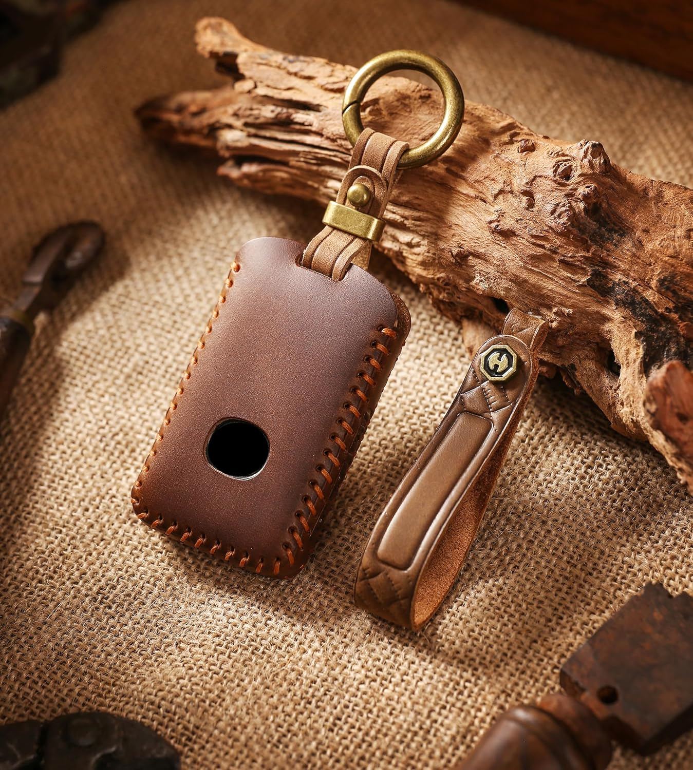 Ontto Cowhide Car Key Cover Fit for Mazda 2 3 6 Sedan Wagon Roadster CX-8 CX-5 CX-30 CX-3 MX-30 CX-60 Handmade Leather Key Case Holder Keyring Key Chain Smart Key Shell Accessories - 3 Bttons-Brown image number 3